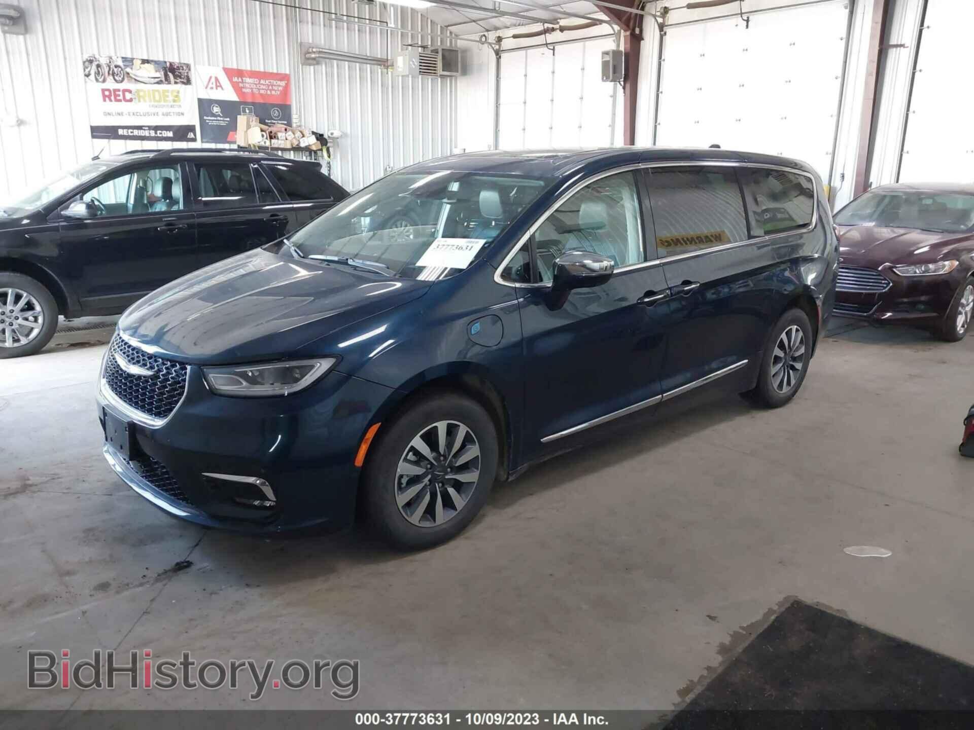 2022 CHRYSLER PACIFICA - VIN: 2C4RC1S74NR183382 - Фото 2