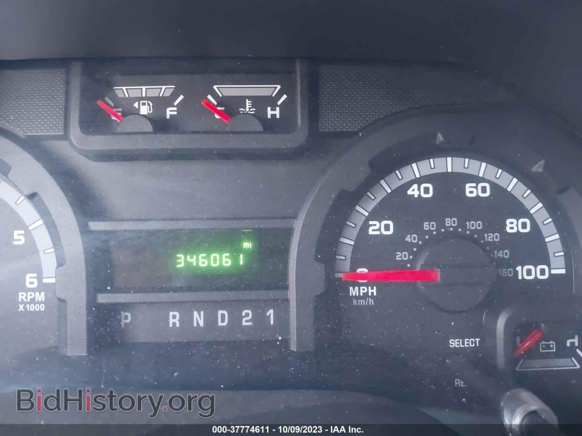 2011 FORD E-250 - VIN: 1FTNS2EWXBDA12953 - Photo 7