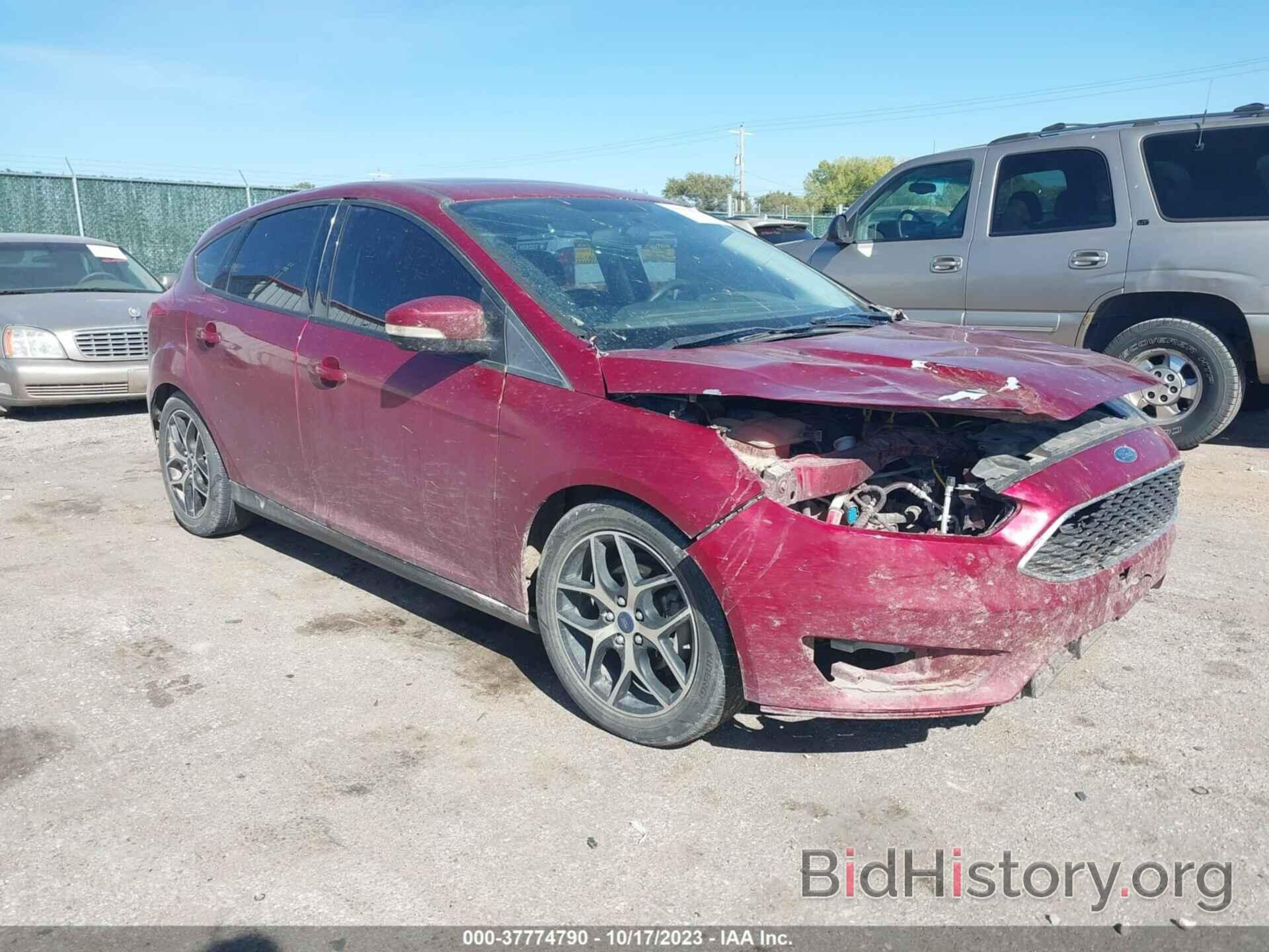 Photo 1FADP3M2XHL319013 - FORD FOCUS 2017