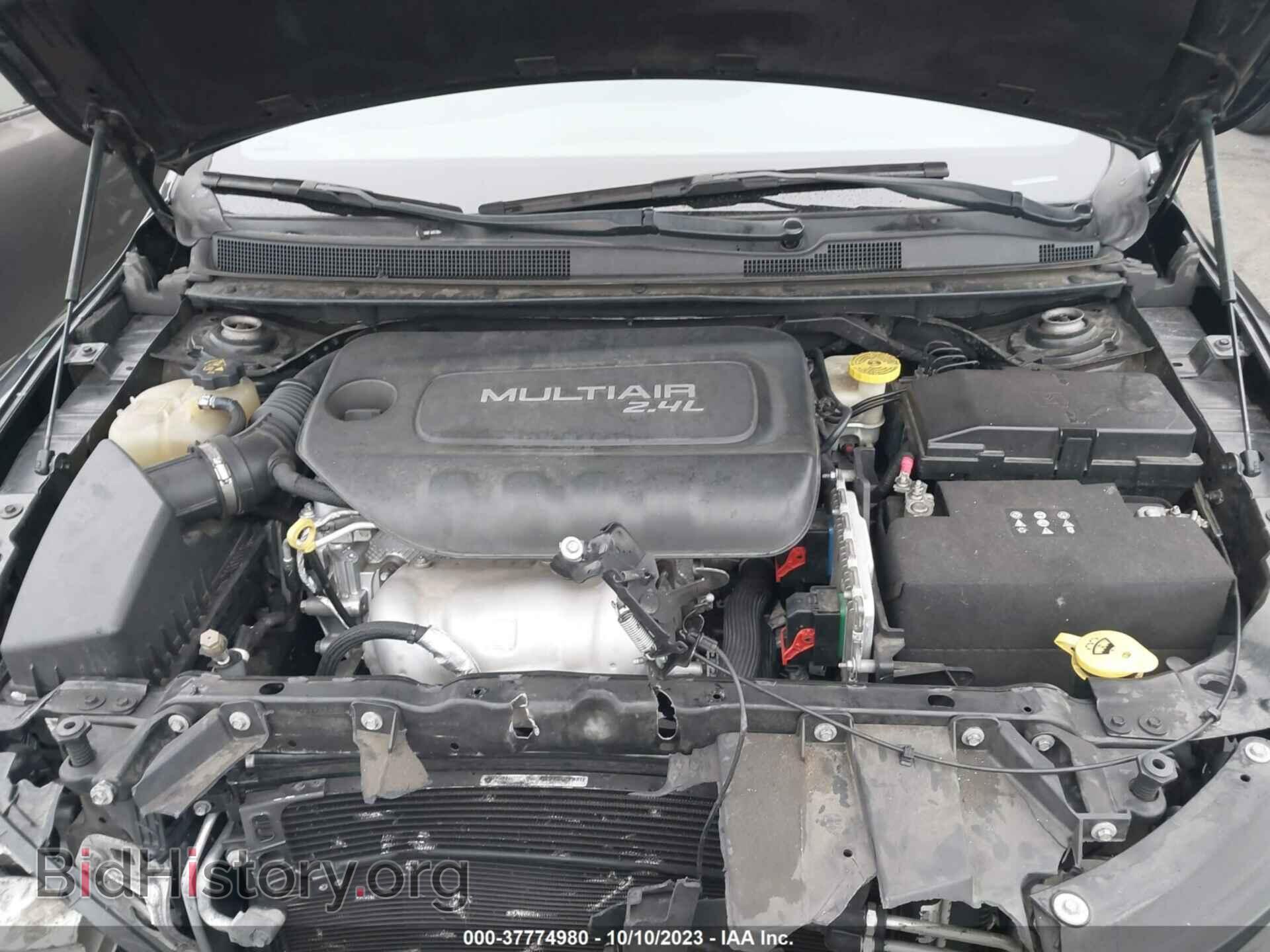 2016 CHRYSLER 200 - VIN: 1C3CCCBB1GN125448 - Photo 10