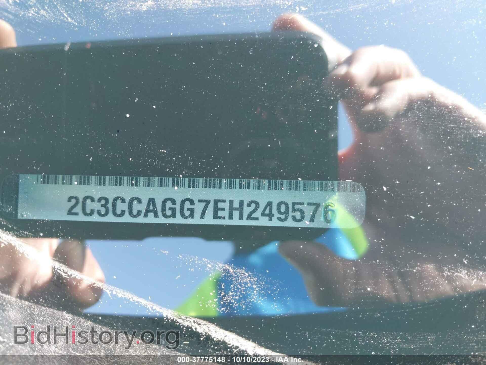 2014 CHRYSLER 300 - VIN: 2C3CCAGG7EH249576 - Фото 9