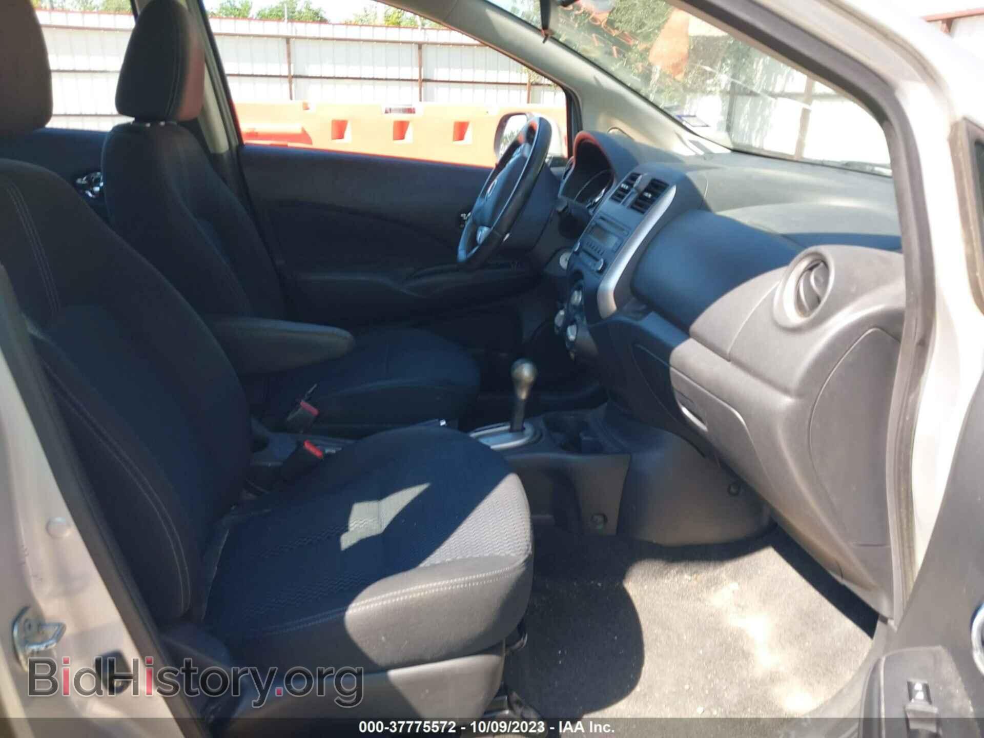 2014 NISSAN VERSA NOTE - VIN: 3N1CE2CP1EL420320 - Фото 5