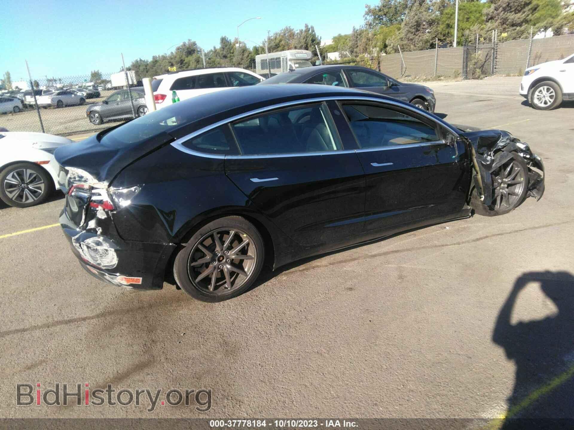 2019 TESLA MODEL 3 - VIN: 5YJ3E1EAXKF434873 - Фото 4