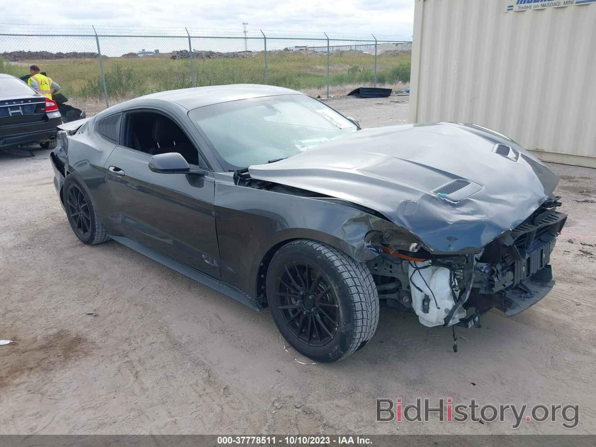 Photo 1FA6P8TH5J5180026 - FORD MUSTANG 2018