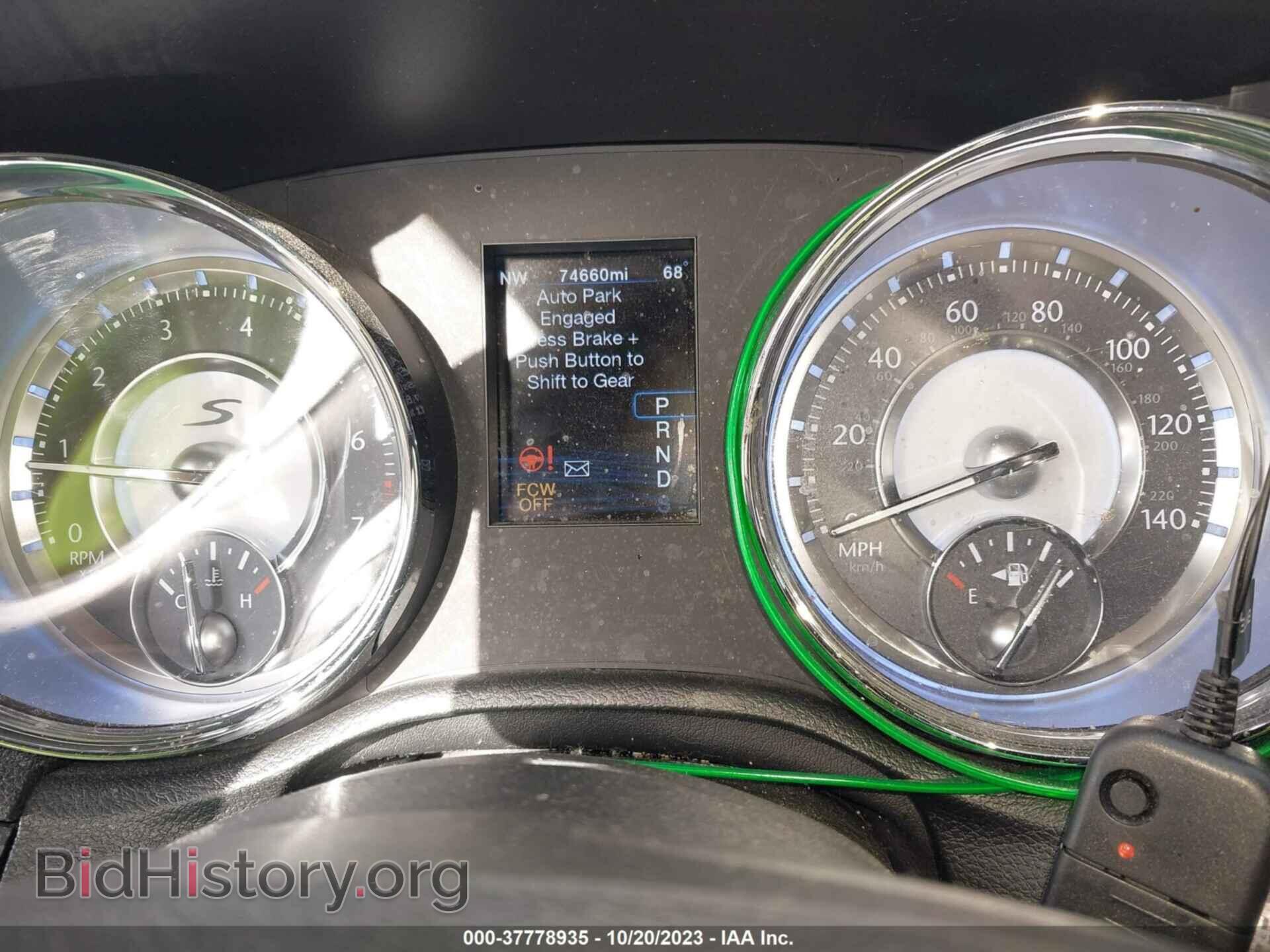 2012 CHRYSLER 300 - VIN: 2C3CCABG0CH140591 - Фото 7