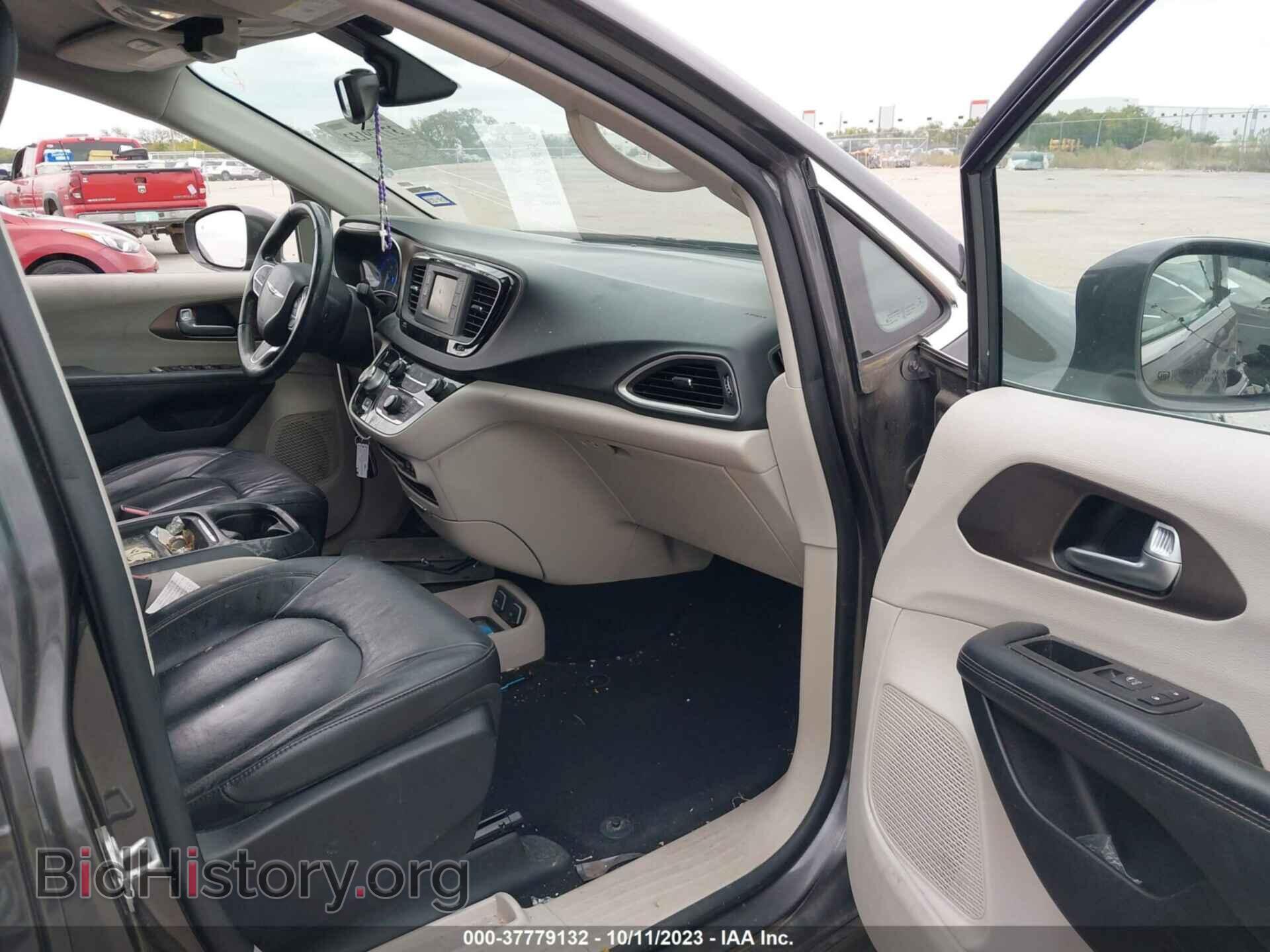 2017 CHRYSLER PACIFICA - VIN: 2C4RC1BG5HR702315 - Фото 5