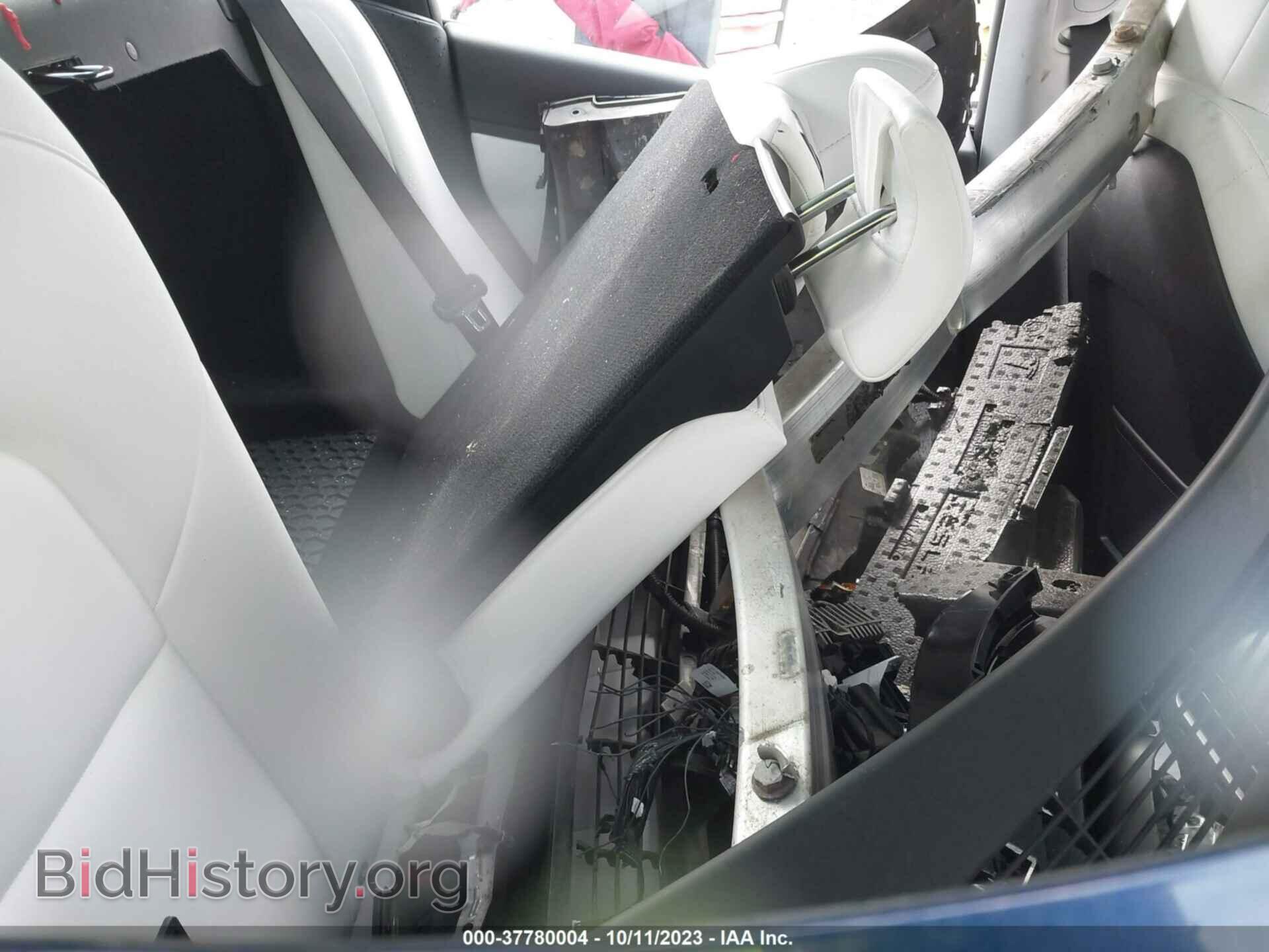 2018 TESLA MODEL 3 - VIN: 5YJ3E1EB0JF147744 - Фото 8