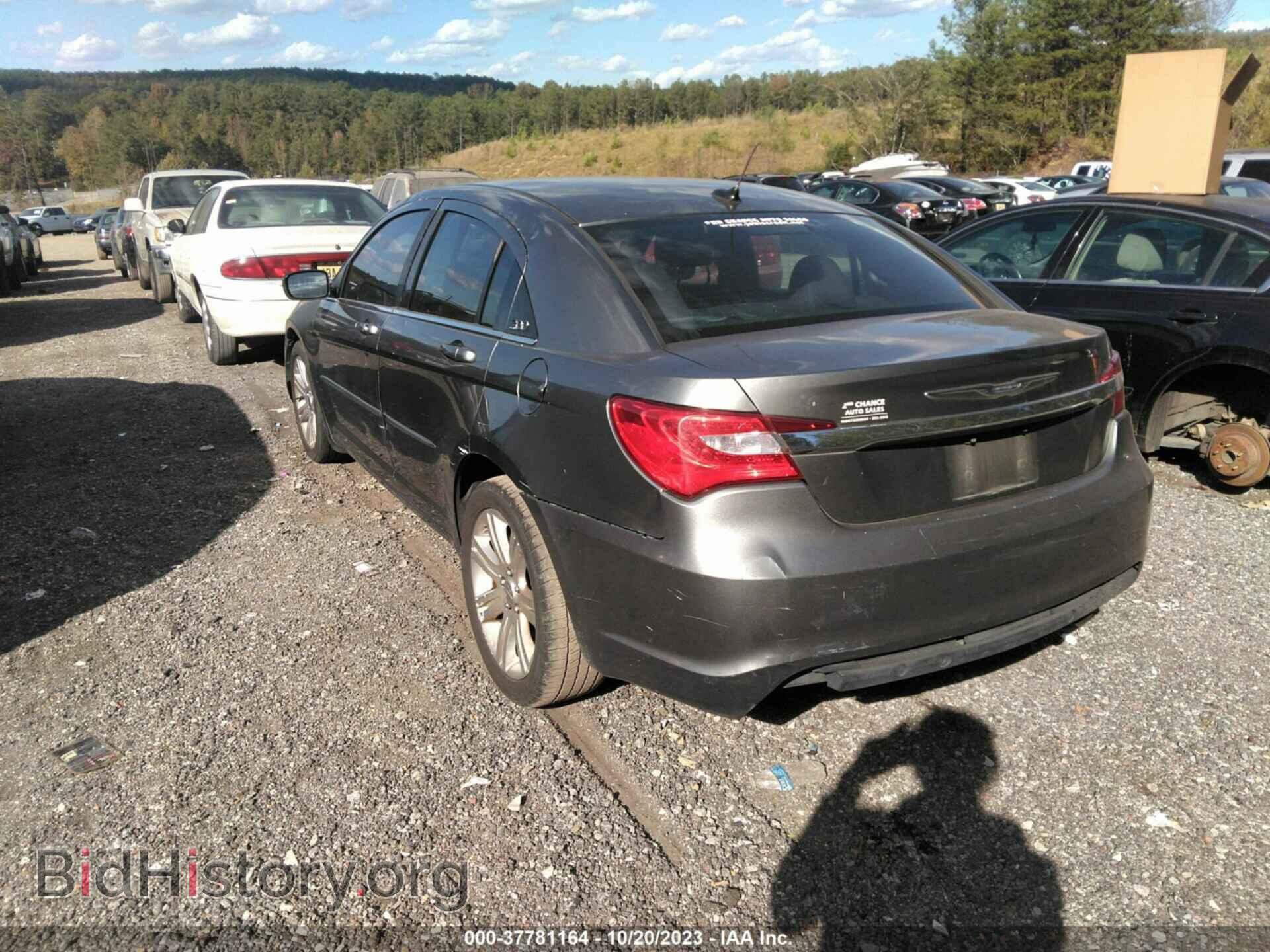2013 CHRYSLER 200 - VIN: 1C3CCBABXDN671124 - Photo 3