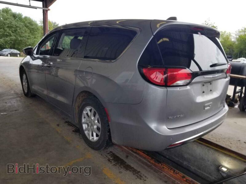 2020 Chrysler PACIFICA (VIN 2C4RC1FG1LR136754) — photo 5 of 25