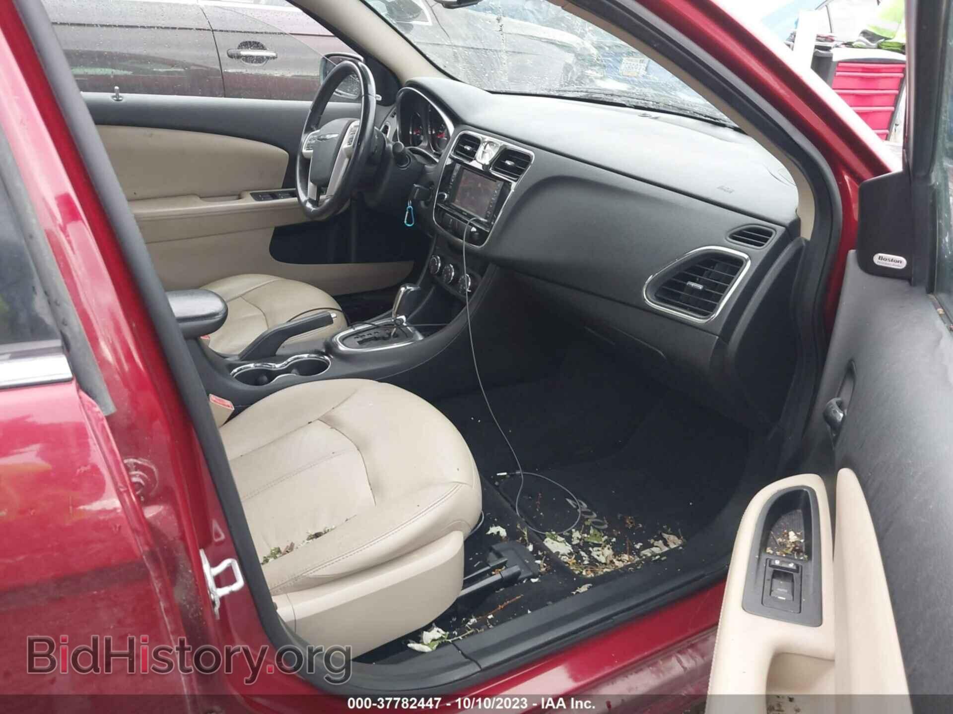 2012 CHRYSLER 200 - VIN: 1C3CCBCG7CN184941 - Фото 5