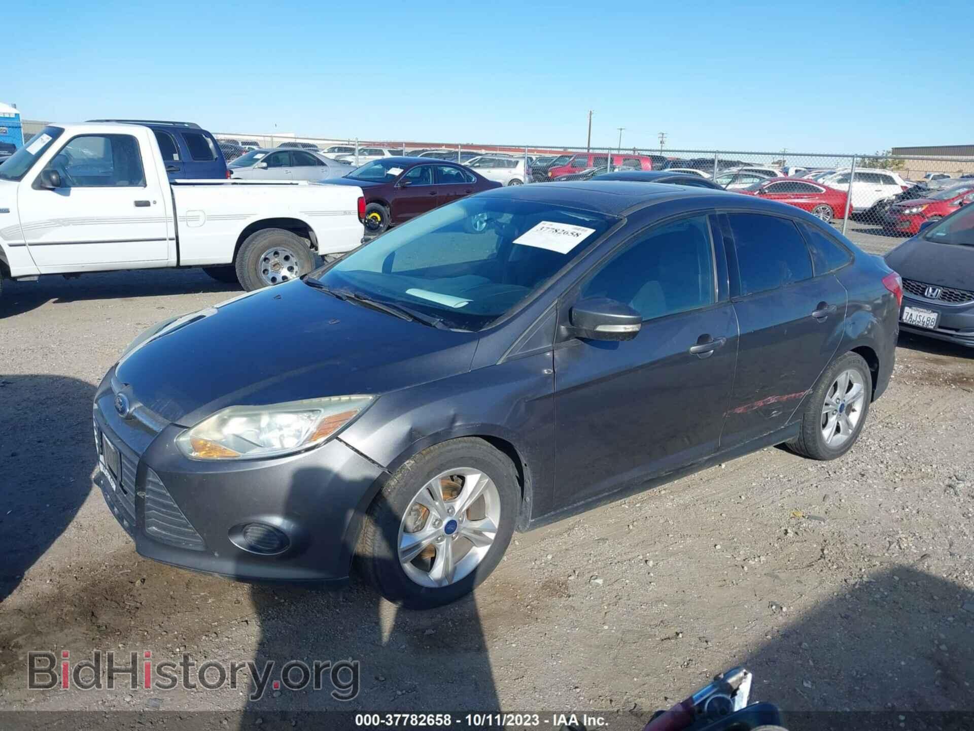 2014 FORD FOCUS - VIN: 1FADP3F21EL322410 - Фото 2