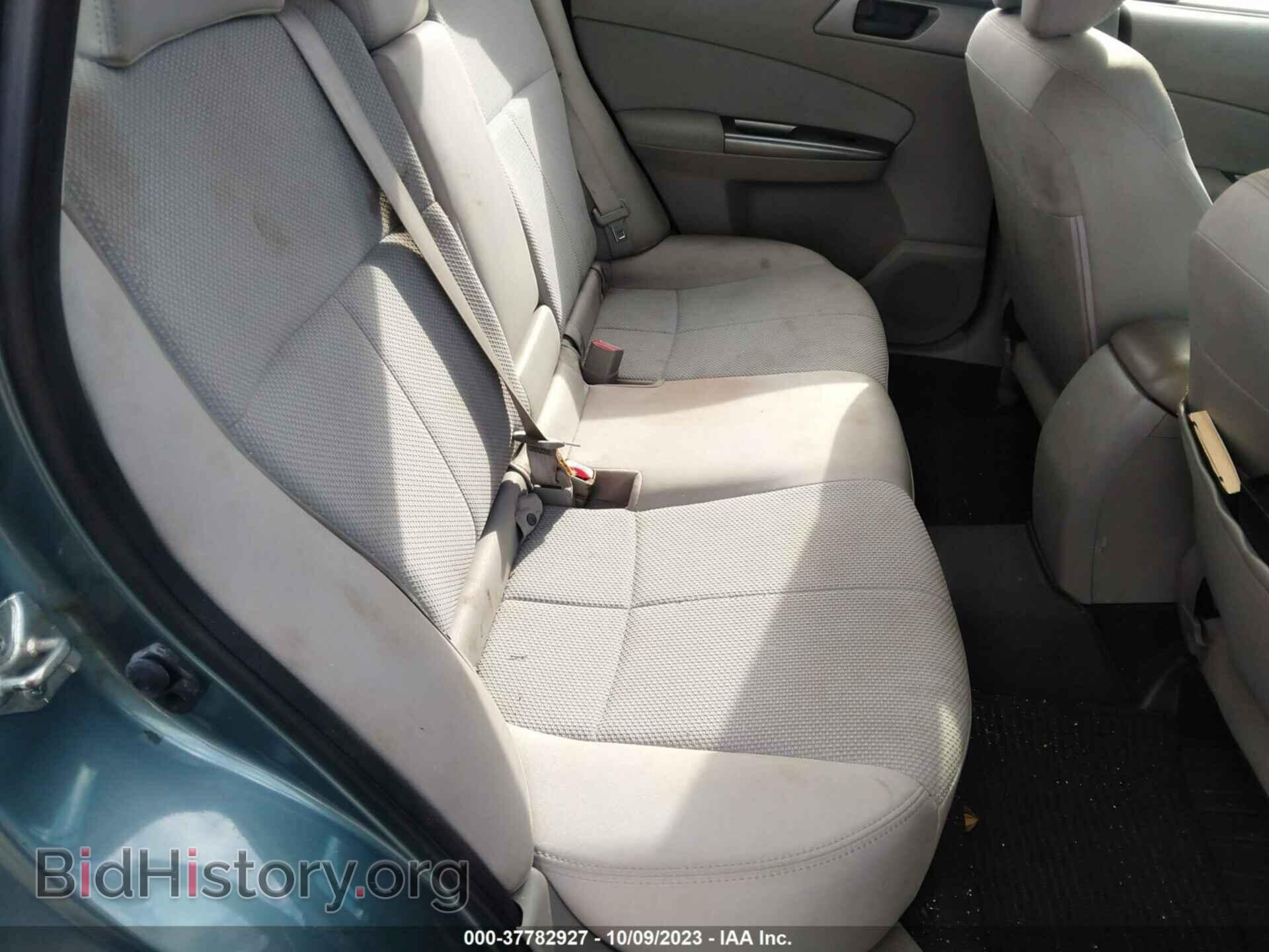 2011 SUBARU FORESTER - VIN: JF2SHABC4BG749006 - Фото 8