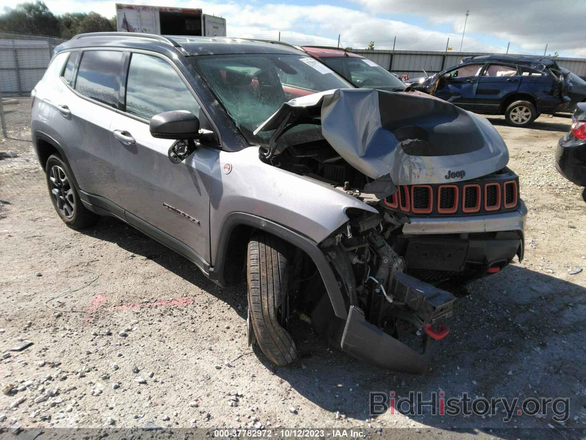 Фотография 3C4NJDDB8KT740083 - JEEP COMPASS 2019