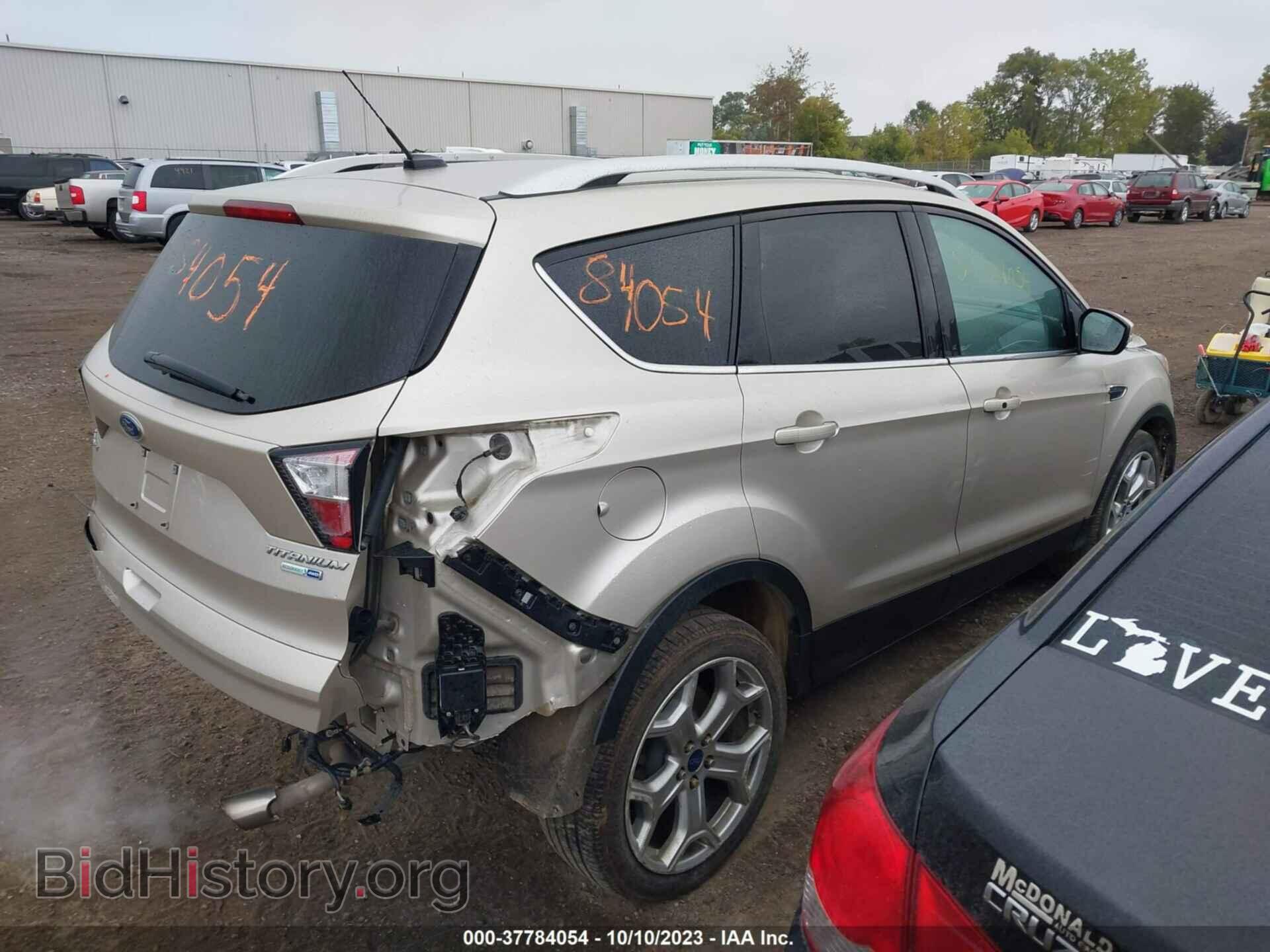 2017 FORD ESCAPE - VIN: 1FMCU9J96HUD39848 - Фото 4