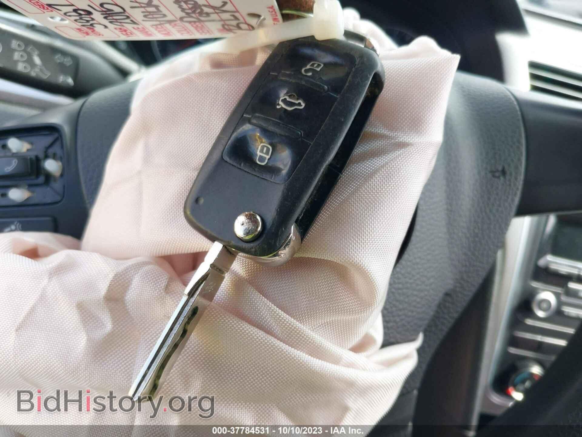 2015 VOLKSWAGEN PASSAT - VIN: 1VWAT7A39FC065219 - Фото 11