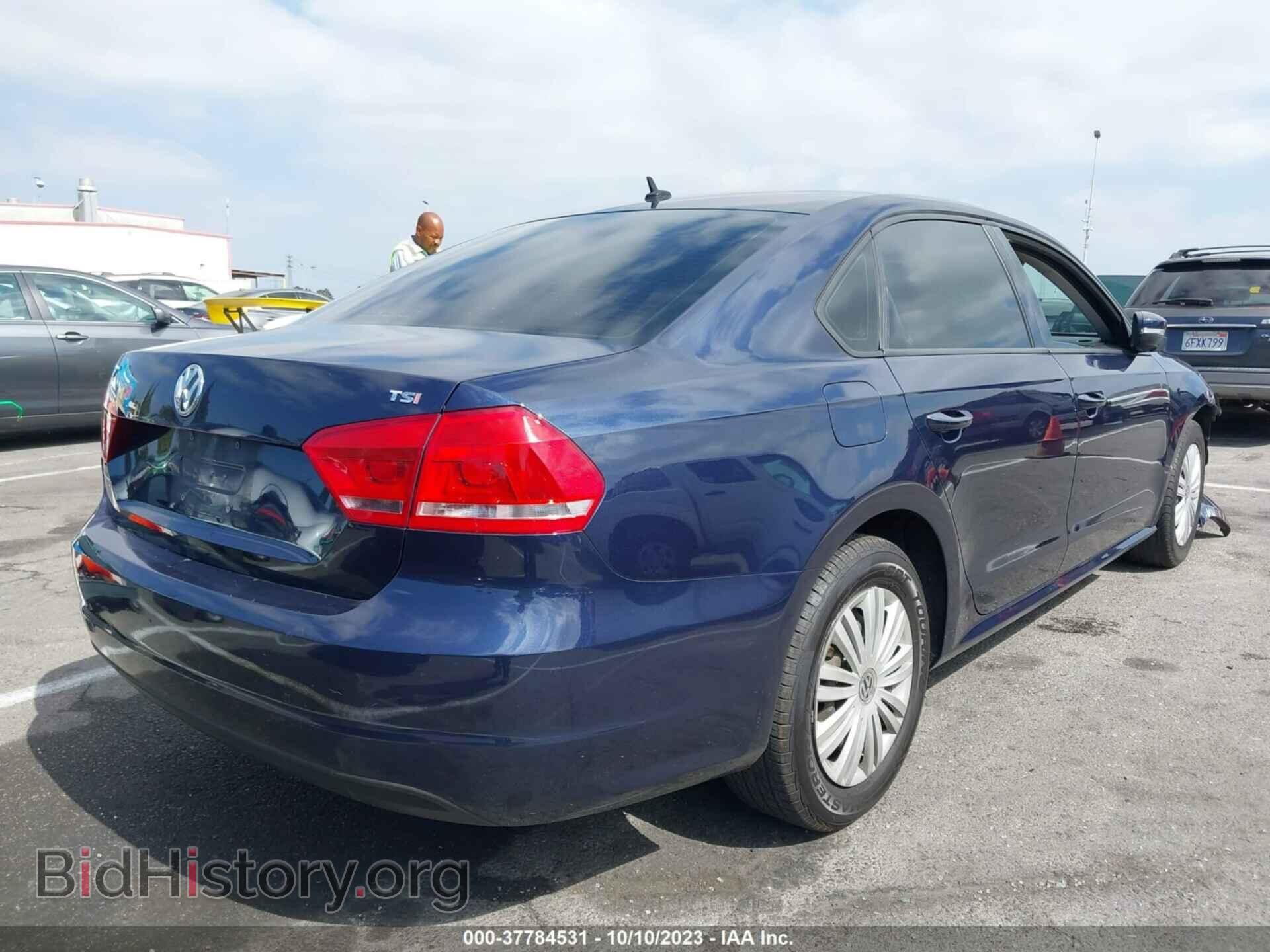 2015 VOLKSWAGEN PASSAT - VIN: 1VWAT7A39FC065219 - Фото 4