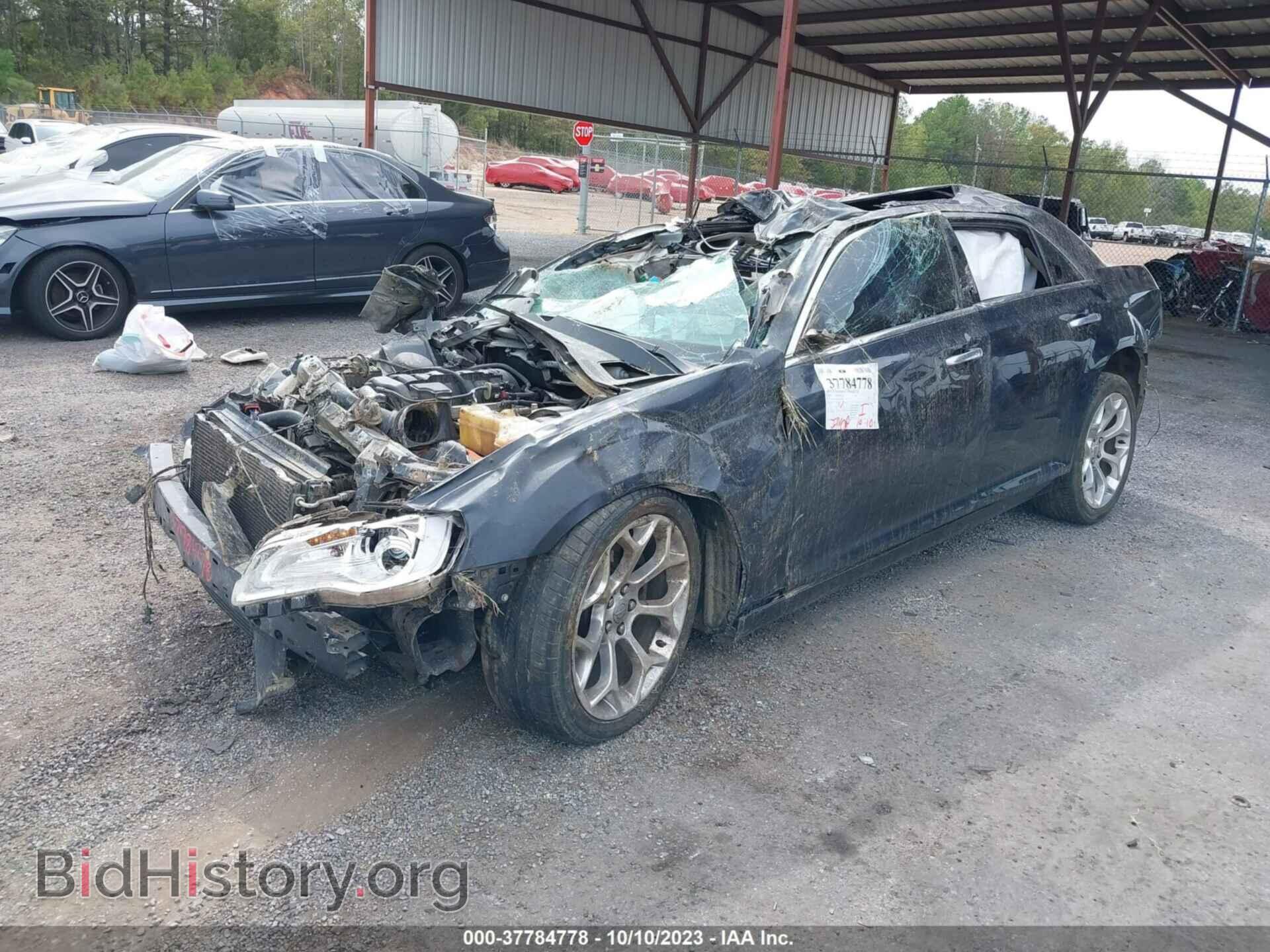 2018 CHRYSLER 300 - VIN: 2C3CCAET7JH110199 - Фото 2