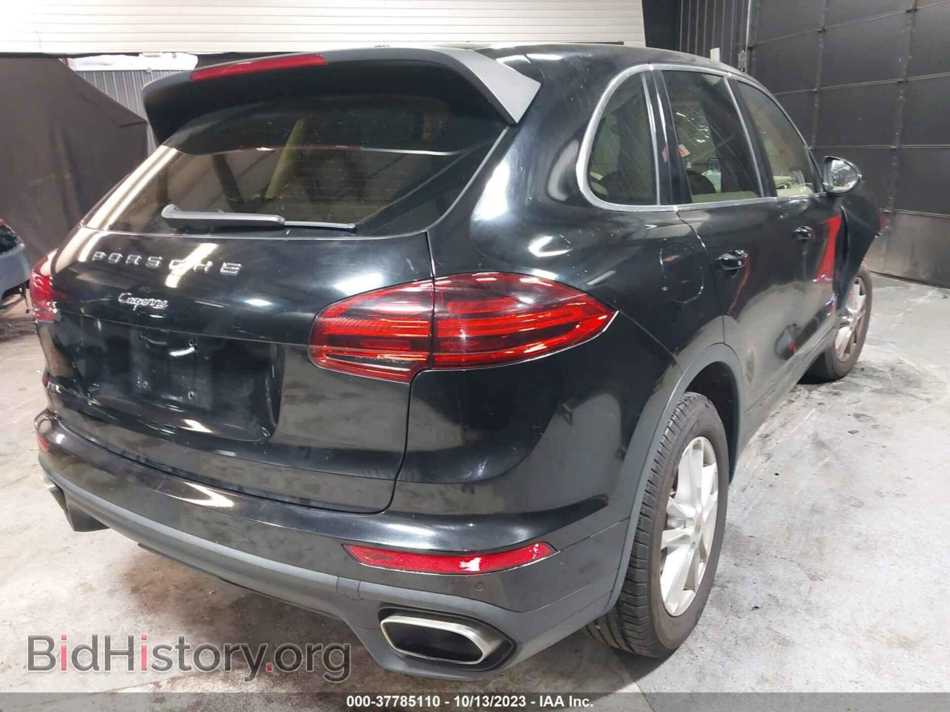 2016 PORSCHE CAYENNE - VIN: WP1AA2A21GLA01064 - Photo 4