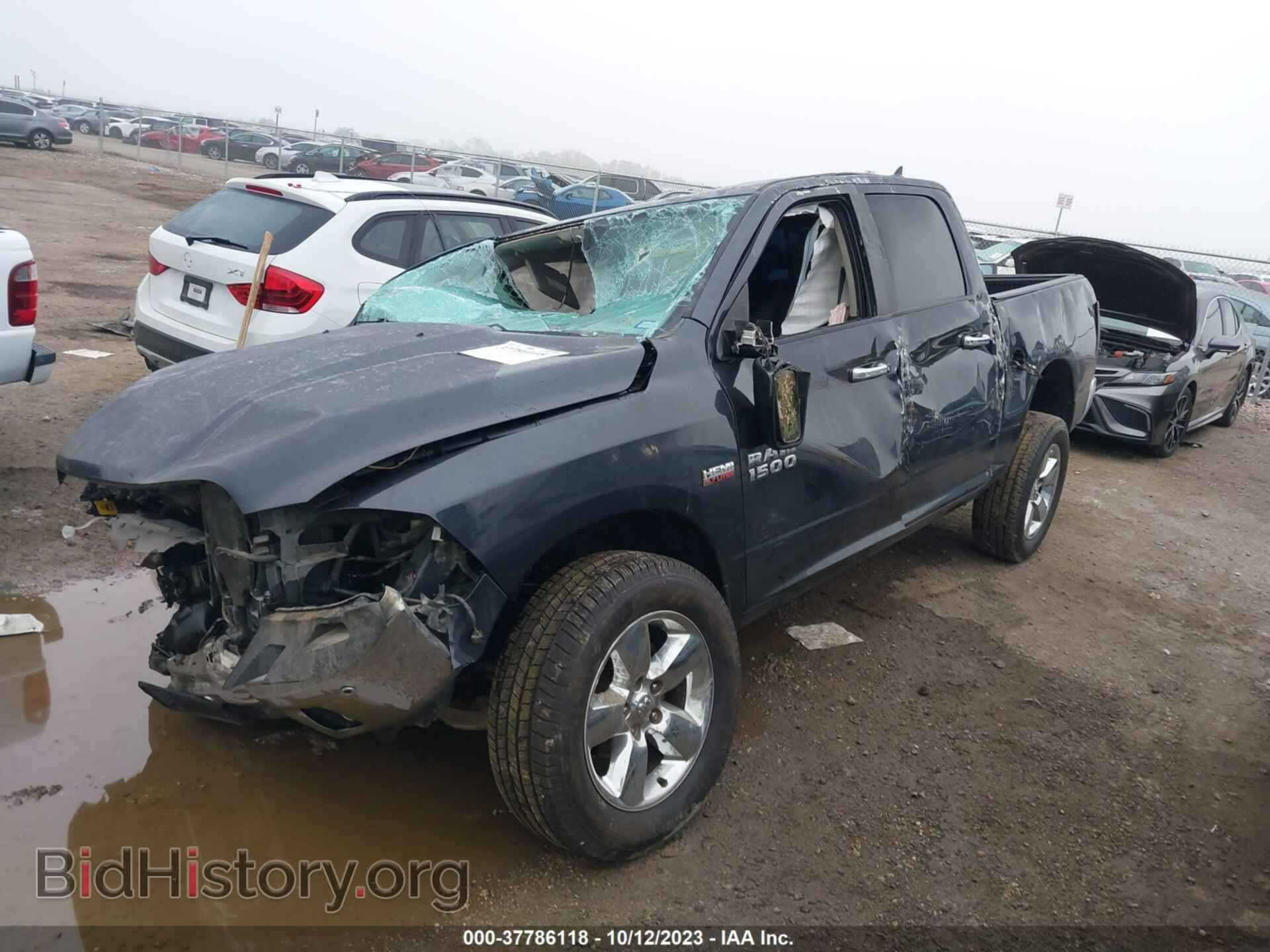 2015 RAM 1500 - VIN: 1C6RR6LT7FS676245 - Фото 2