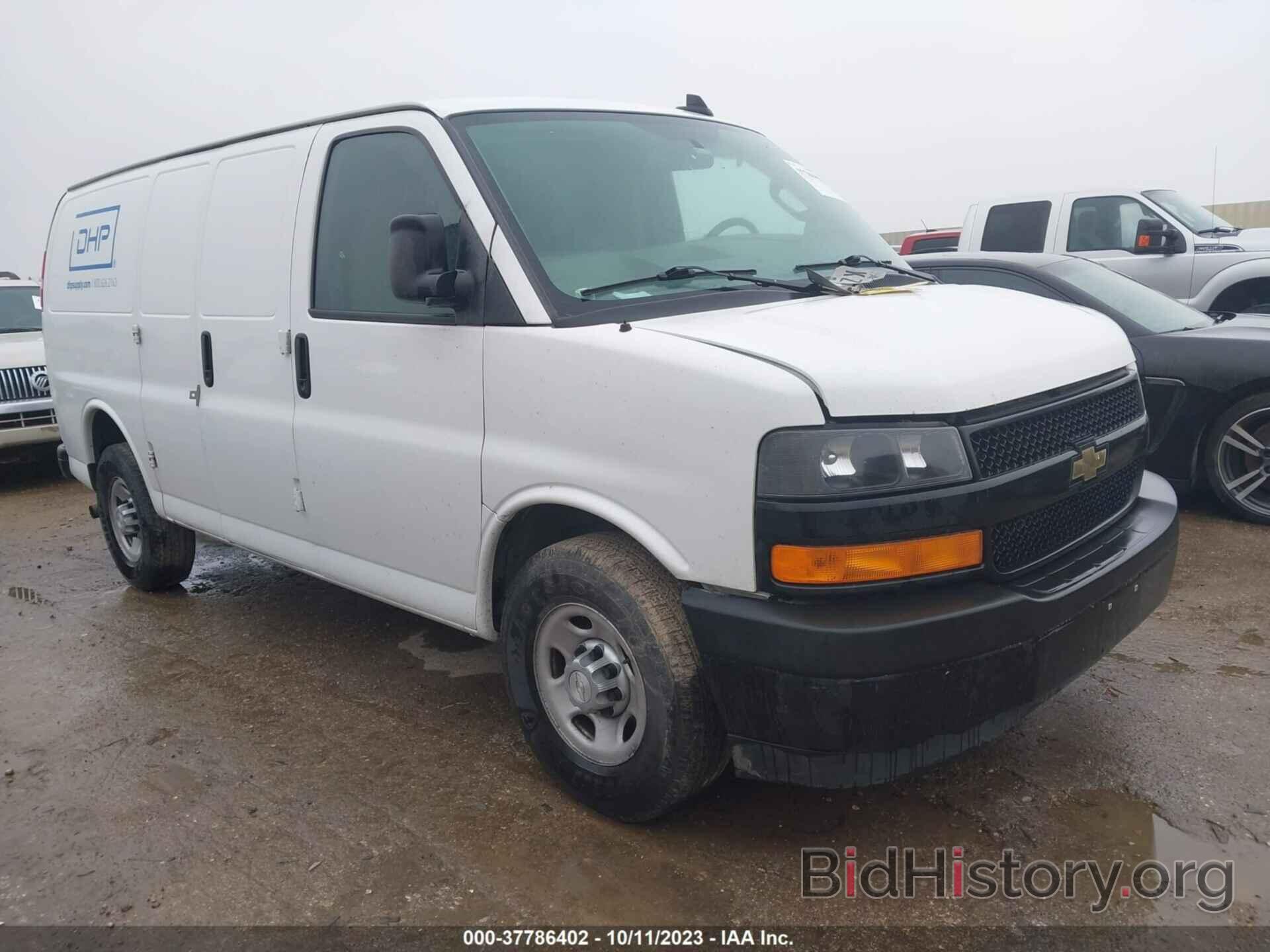 Photo 1GCWGAFG0J1172248 - CHEVROLET EXPRESS CARGO VAN 2018