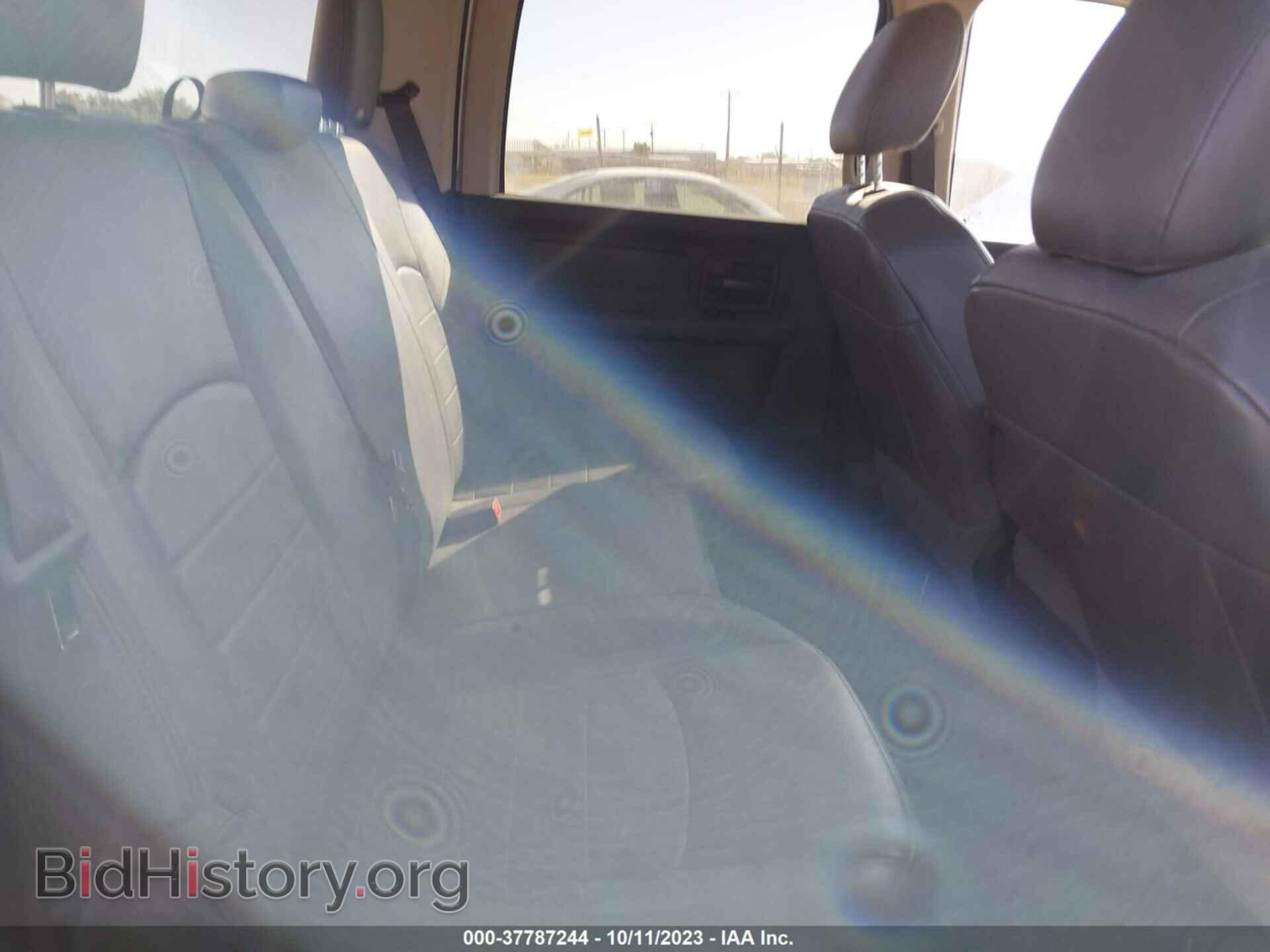 2018 RAM 1500 - VIN: 3C6RR6KT1JG219285 - Фото 8