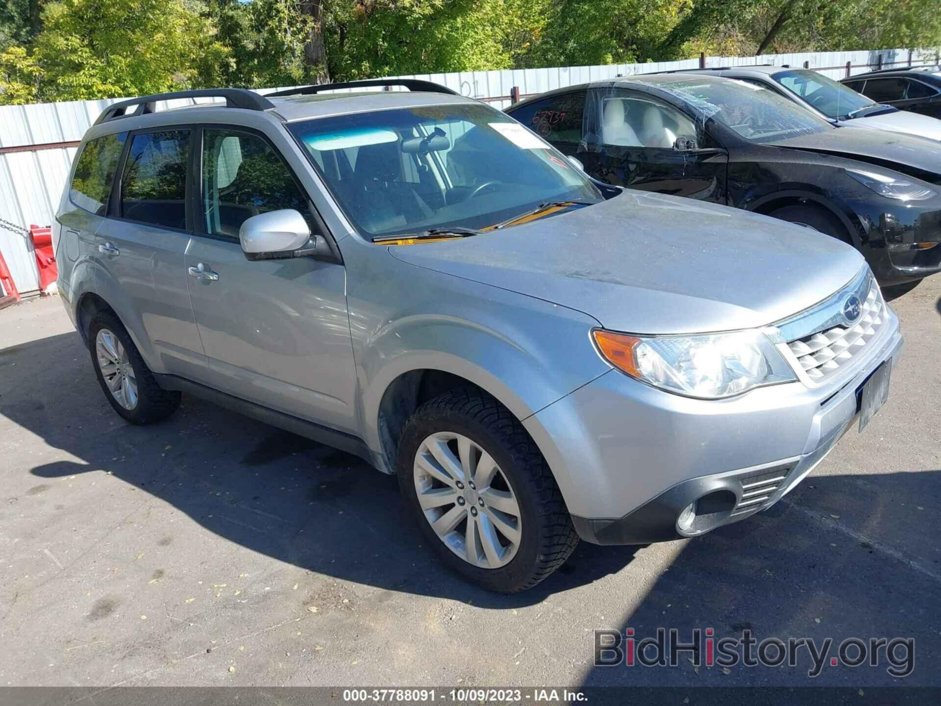 Photo JF2SHADC9CH452998 - SUBARU FORESTER 2012