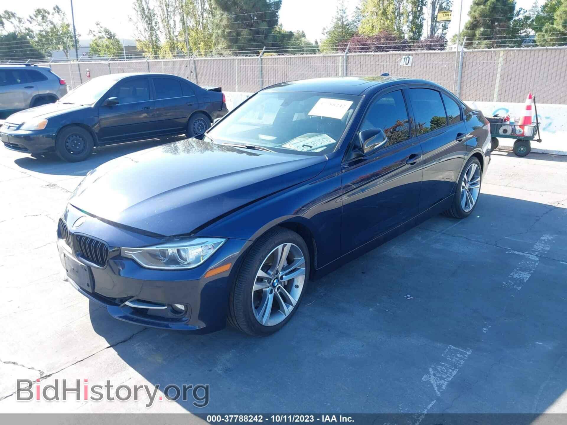 2012 BMW 335I - VIN: WBA3A9C54CF270692 - Фото 2