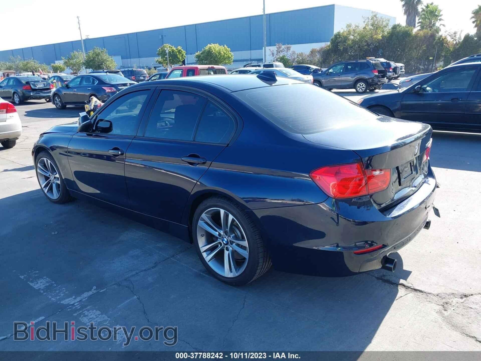 2012 BMW 335I - VIN: WBA3A9C54CF270692 - Фото 3