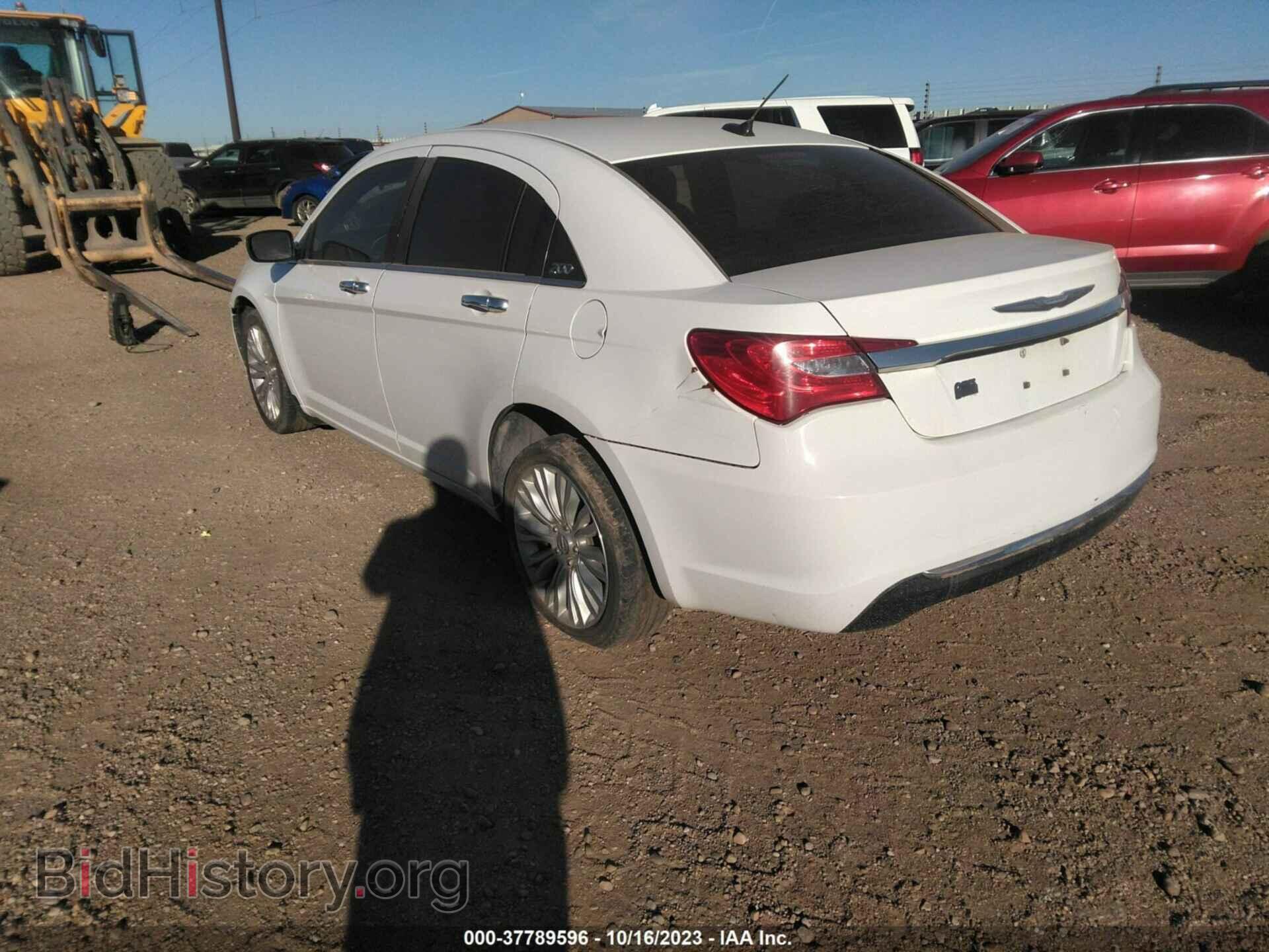 2012 CHRYSLER 200 - VIN: 1C3CCBCB2CN159210 - Фото 3