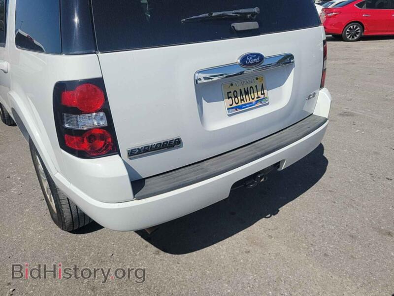 2010 Ford EXPLORER (VIN 1FMEU7DEXAUB07863) — фото 9 из 25