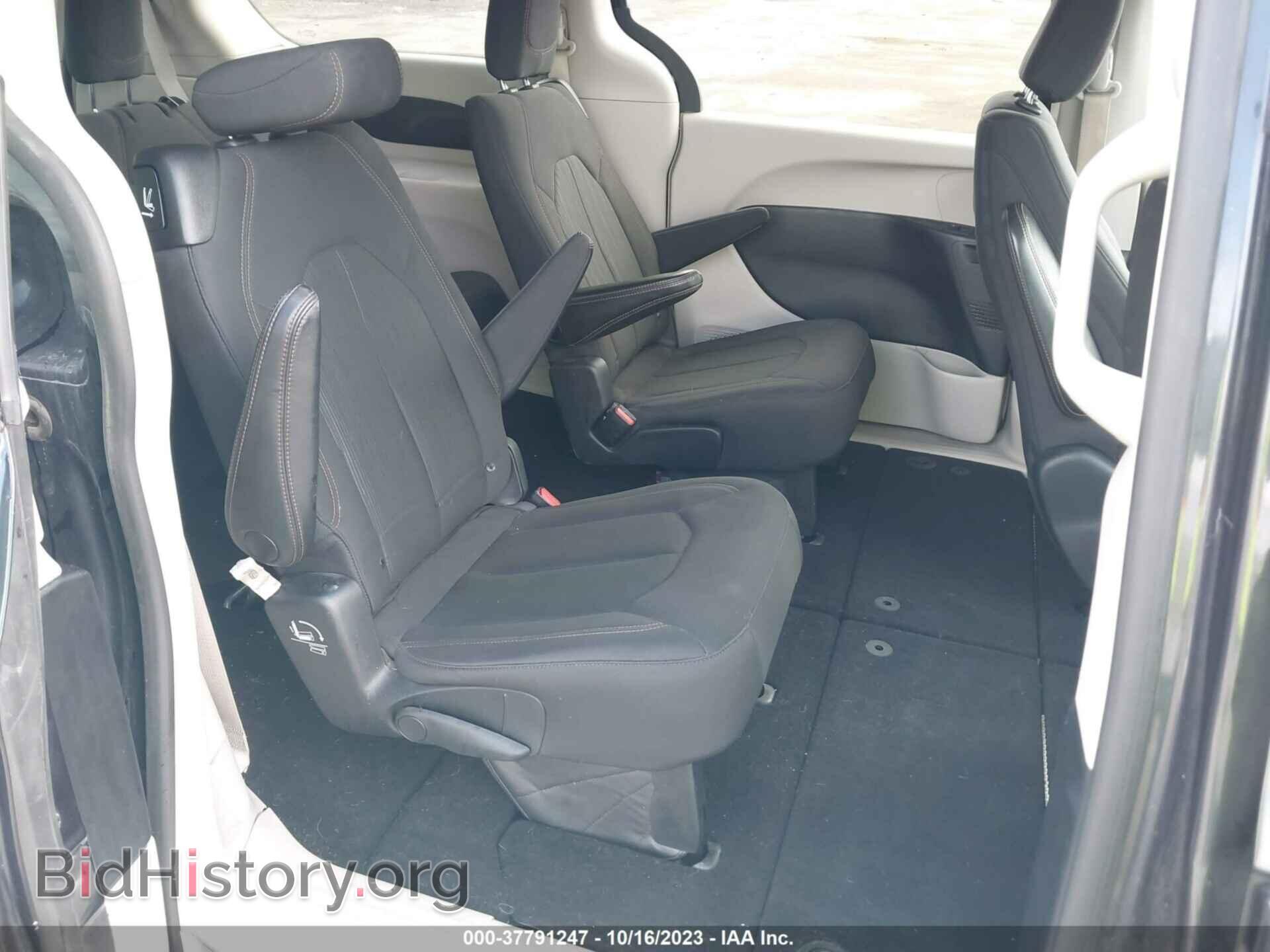 2019 CHRYSLER PACIFICA - VIN: 2C4RC1CG4KR710878 - Фото 8