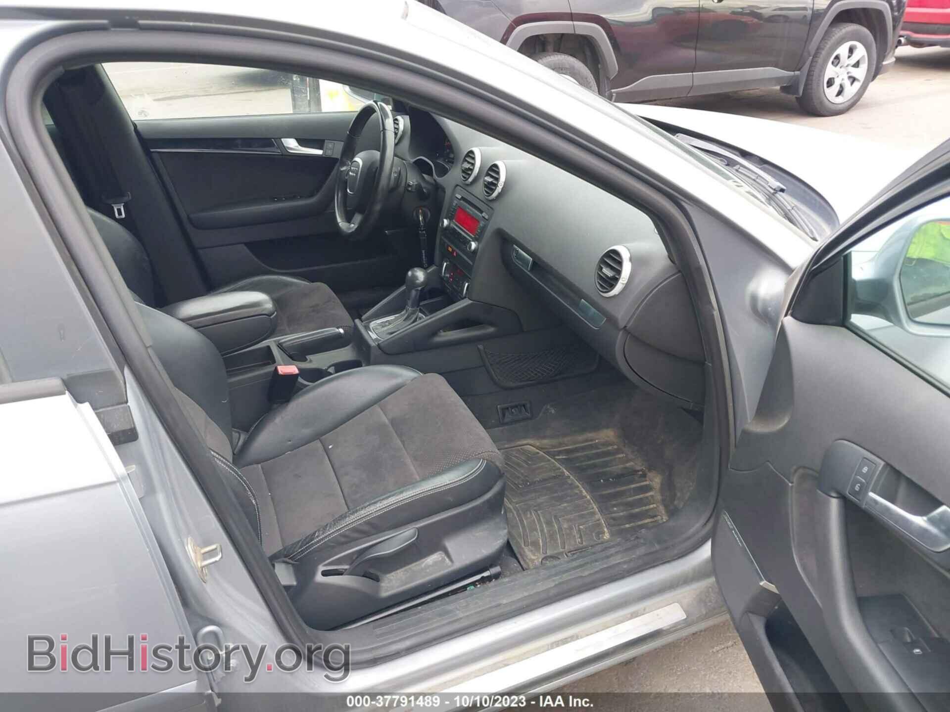 2010 AUDI A3 - VIN: WAUKEAFM4AA168095 - Фото 5