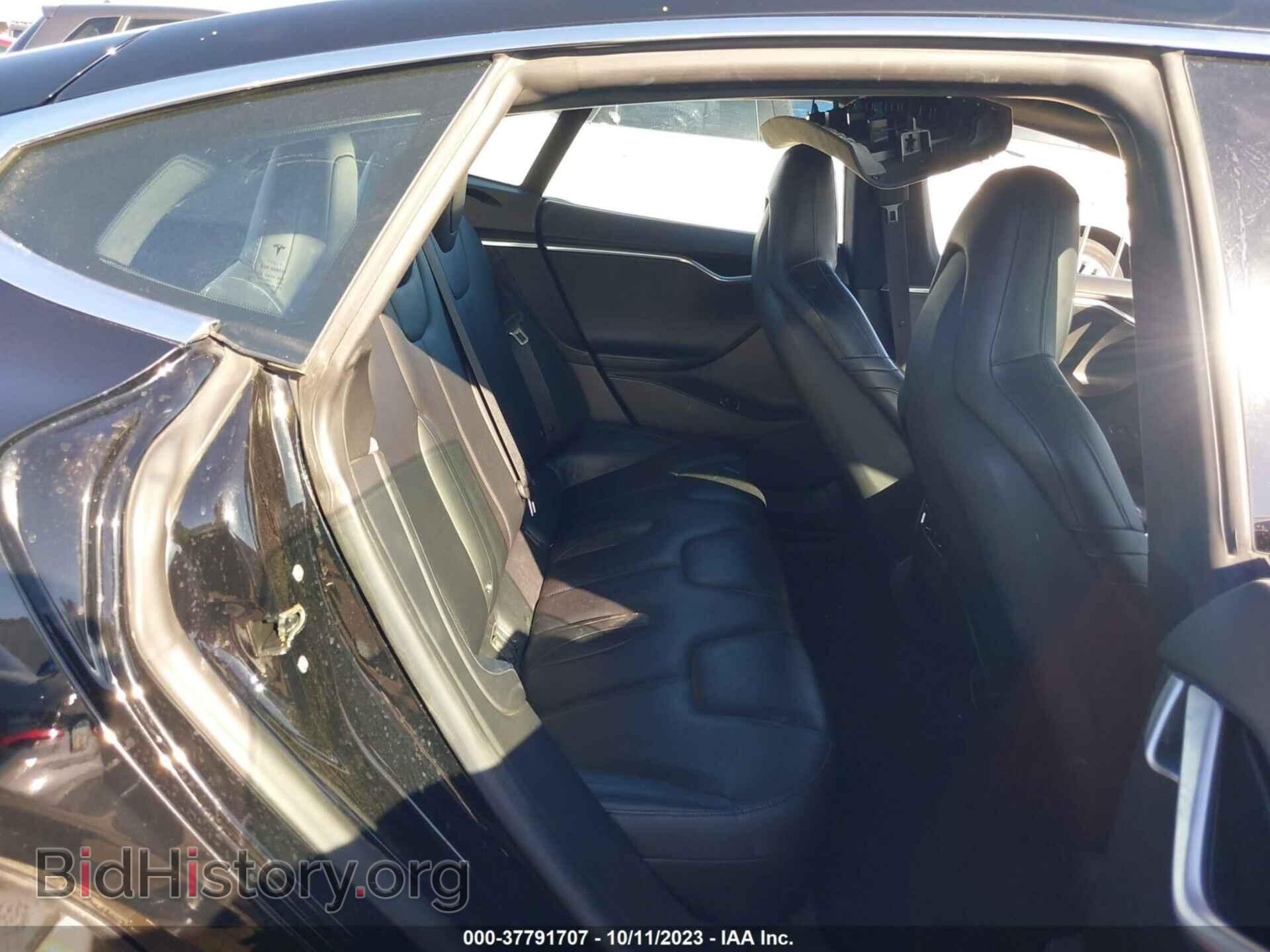 2015 TESLA MODEL S - VIN: 5YJSA1H48FF093170 - Фото 8