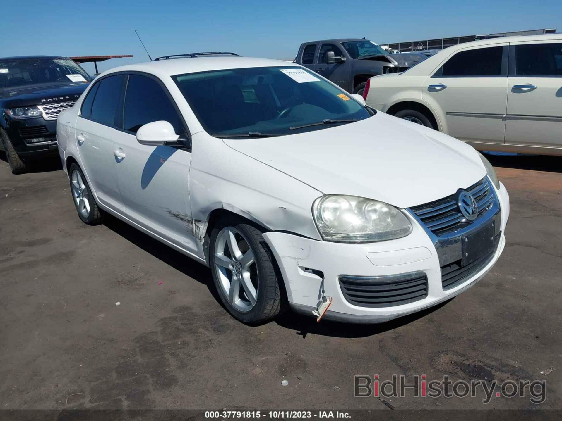 Photo 3VWJZ71K69M155985 - VOLKSWAGEN JETTA SEDAN 2009