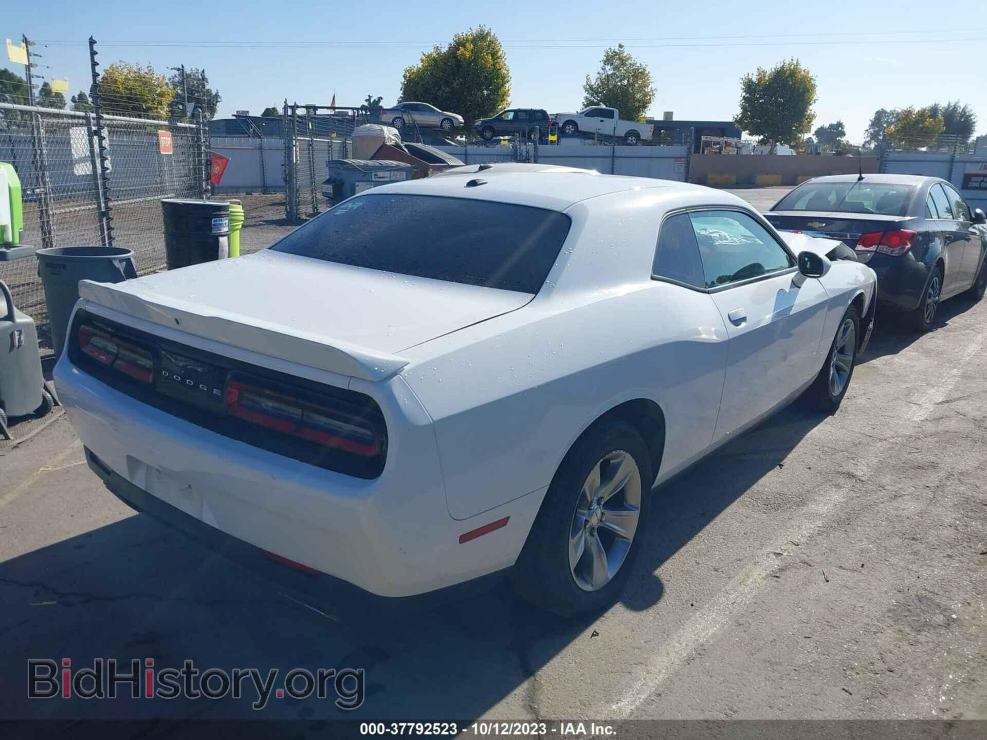 2018 DODGE CHALLENGER - VIN: 2C3CDZAG9JH294923 - Фото 4