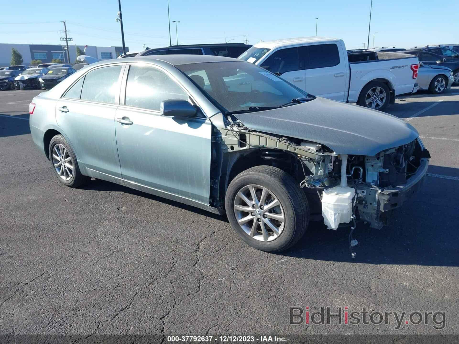 Photo 4T1BB3EK4BU140266 - TOYOTA CAMRY HYBRID 2011