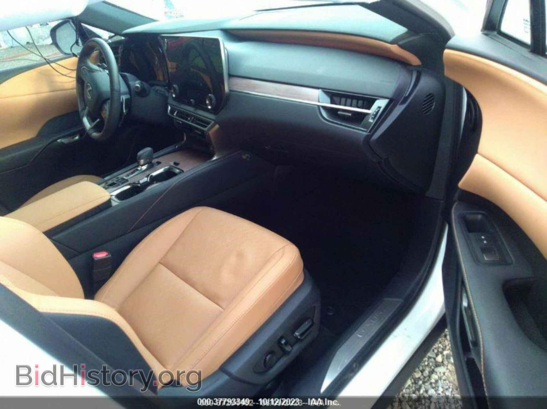 2023 LEXUS RX - VIN: 2T2BBMCA2PC005758 - Фото 5