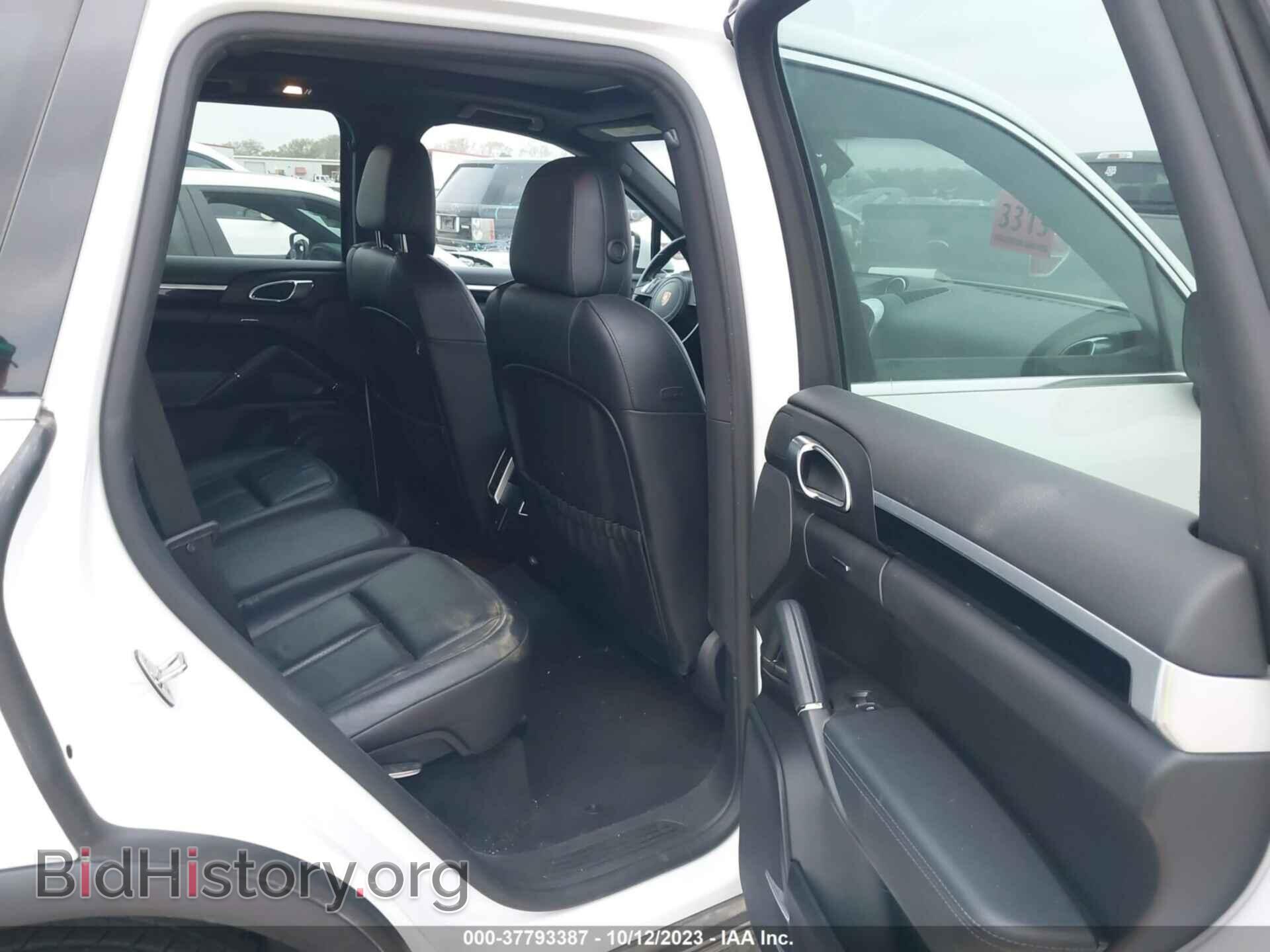 2014 PORSCHE CAYENNE - VIN: WP1AA2A24ELA93879 - Фото 8
