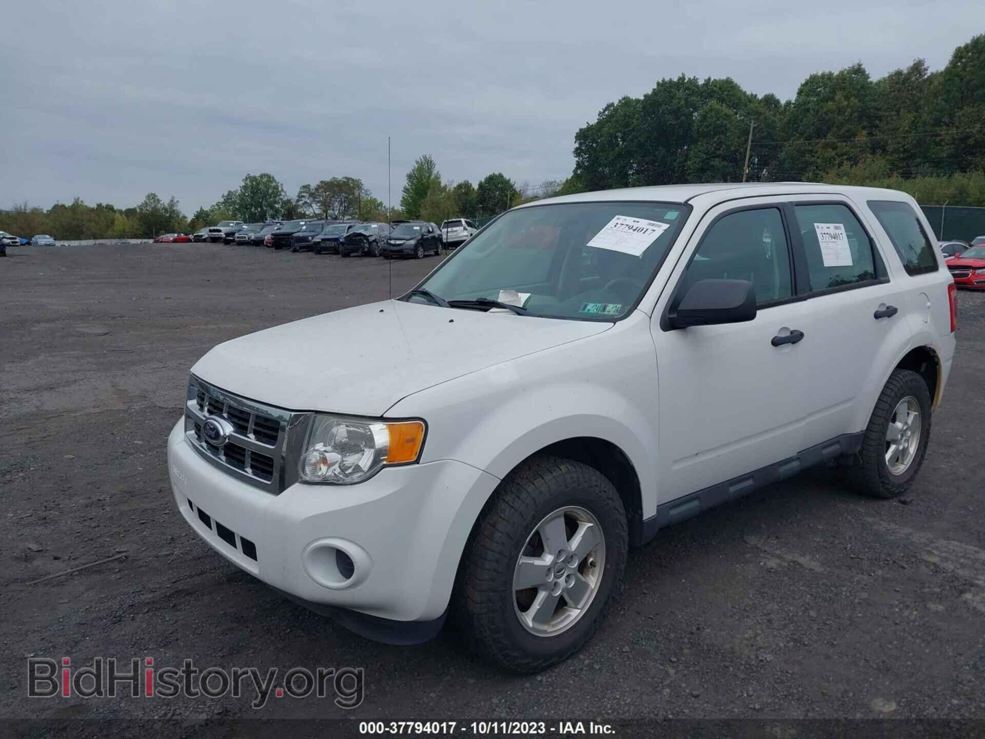 2012 FORD ESCAPE - VIN: 1FMCU0C79CKC19974 - Фото 2