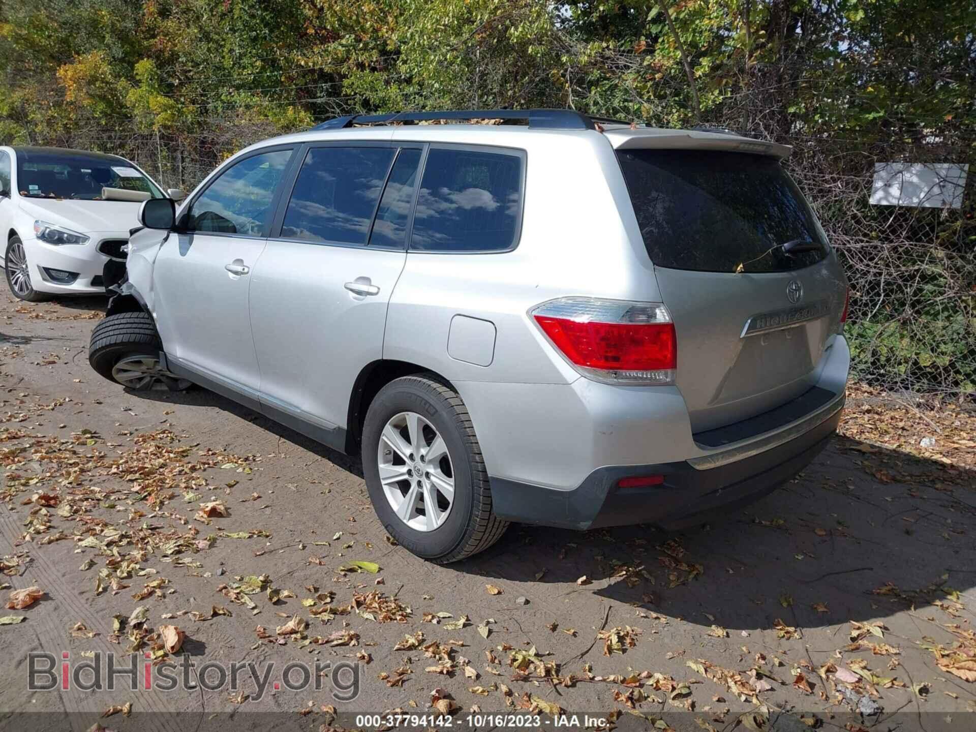 2012 TOYOTA HIGHLANDER - VIN: 5TDBK3EH7CS170568 - Фото 3