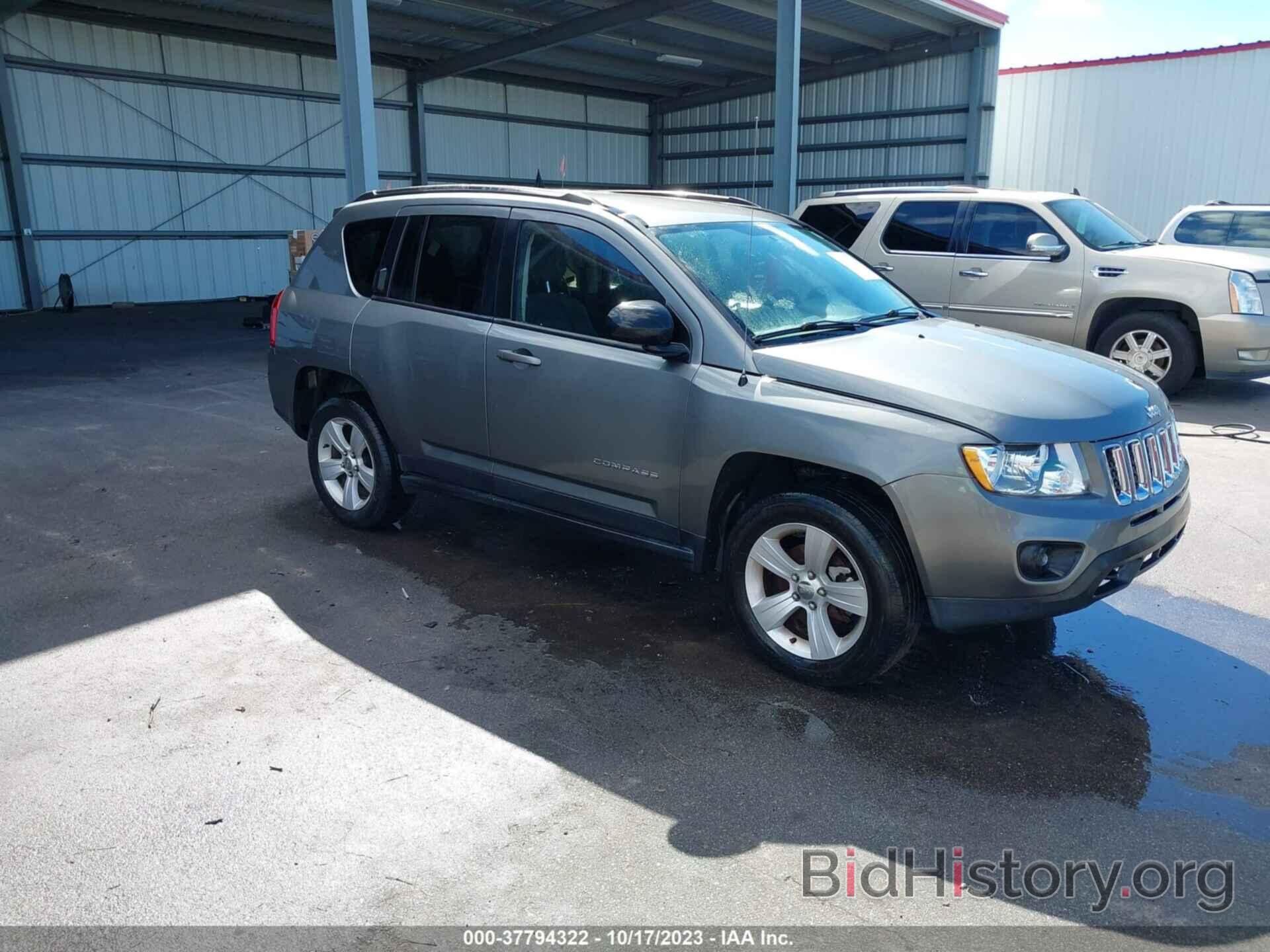 Photo 1C4NJDBB5DD196394 - JEEP COMPASS 2013