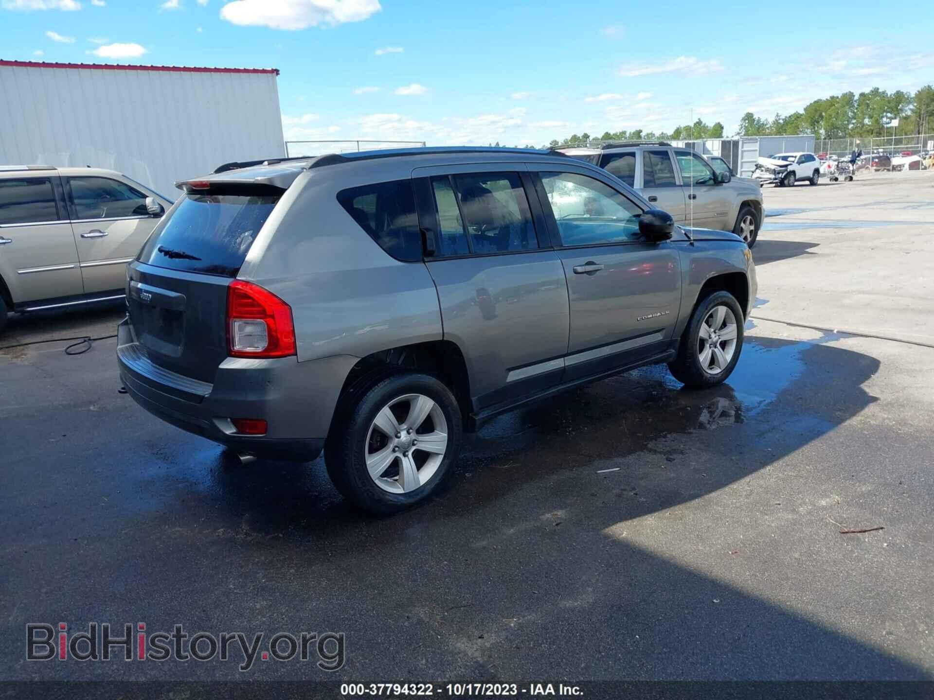 2013 JEEP COMPASS - VIN: 1C4NJDBB5DD196394 - Фото 4