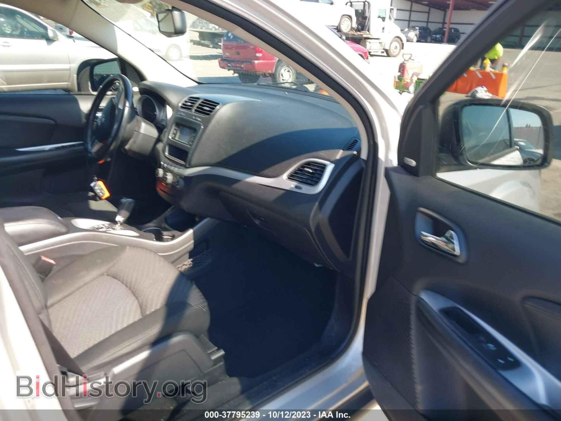 2011 DODGE JOURNEY - VIN: 3D4PG3FG0BT571836 - Фото 5