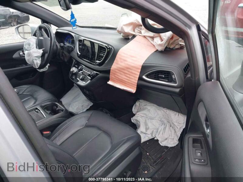 2021 Chrysler PACIFICA (VIN 2C4RC1BG0MR552995) — фото 5 из 16