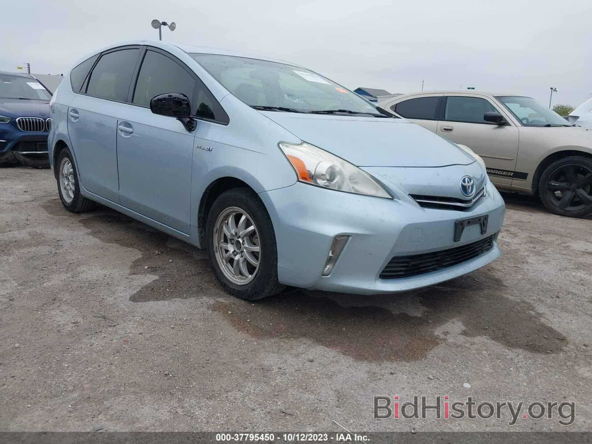 Фотография JTDZN3EU4C3184528 - TOYOTA PRIUS V 2012