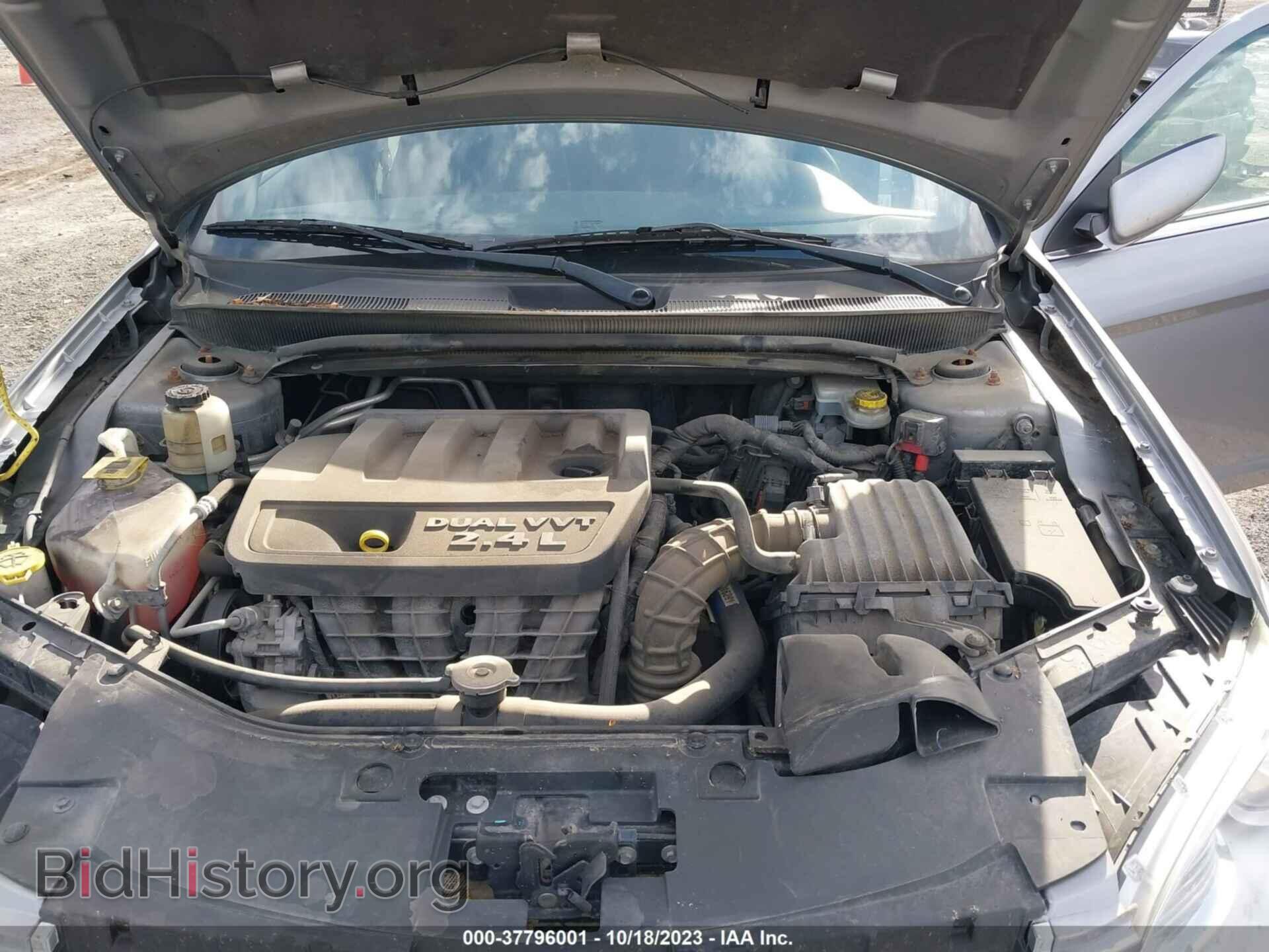 2013 CHRYSLER 200 - VIN: 1C3CCBBB0DN699335 - Фото 10