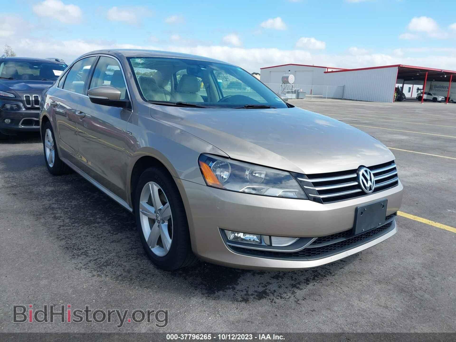 Фотография 1VWAT7A33FC120764 - VOLKSWAGEN PASSAT 2015