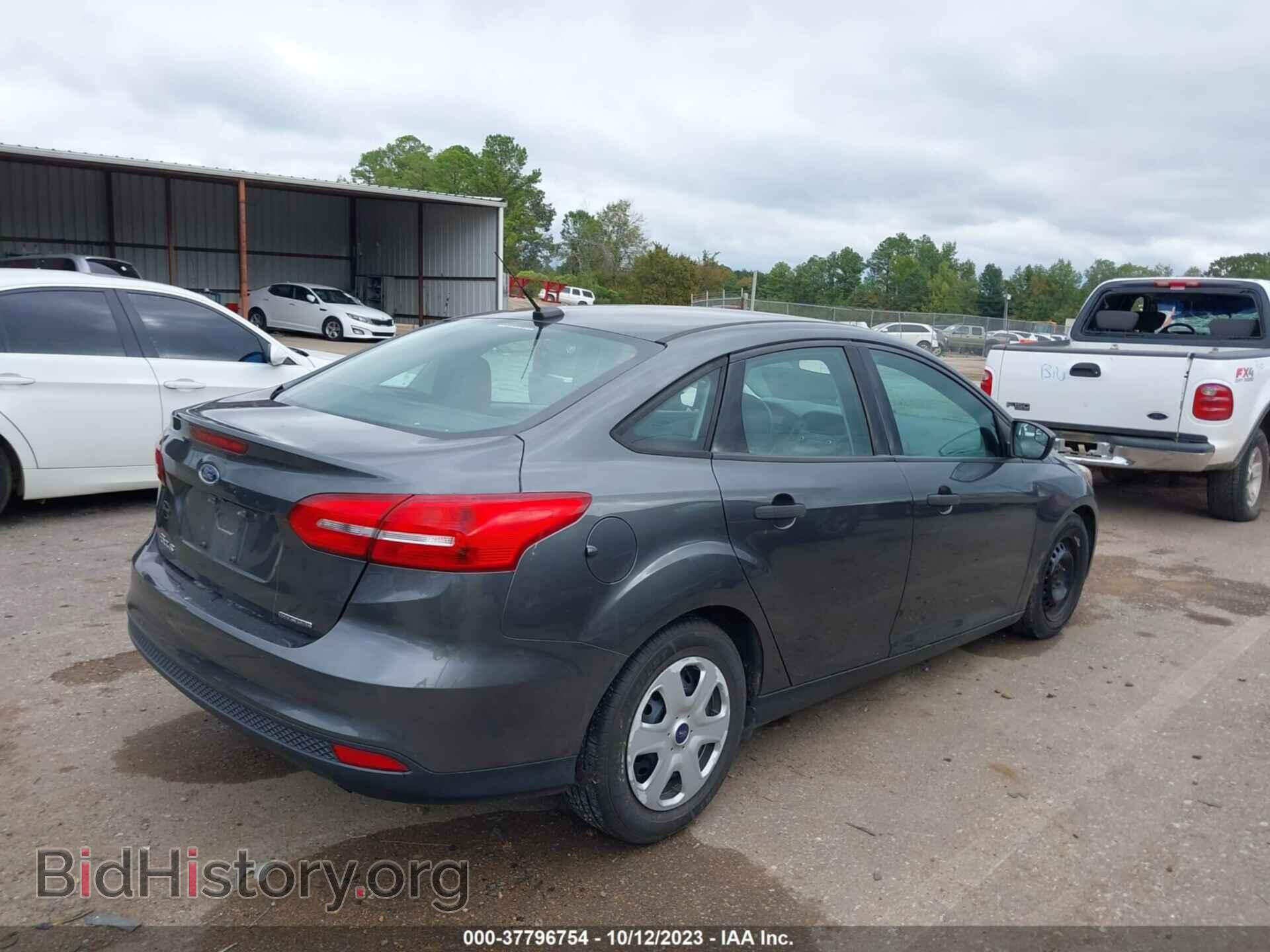 2016 FORD FOCUS - VIN: 1FADP3E29GL401568 - Фото 4