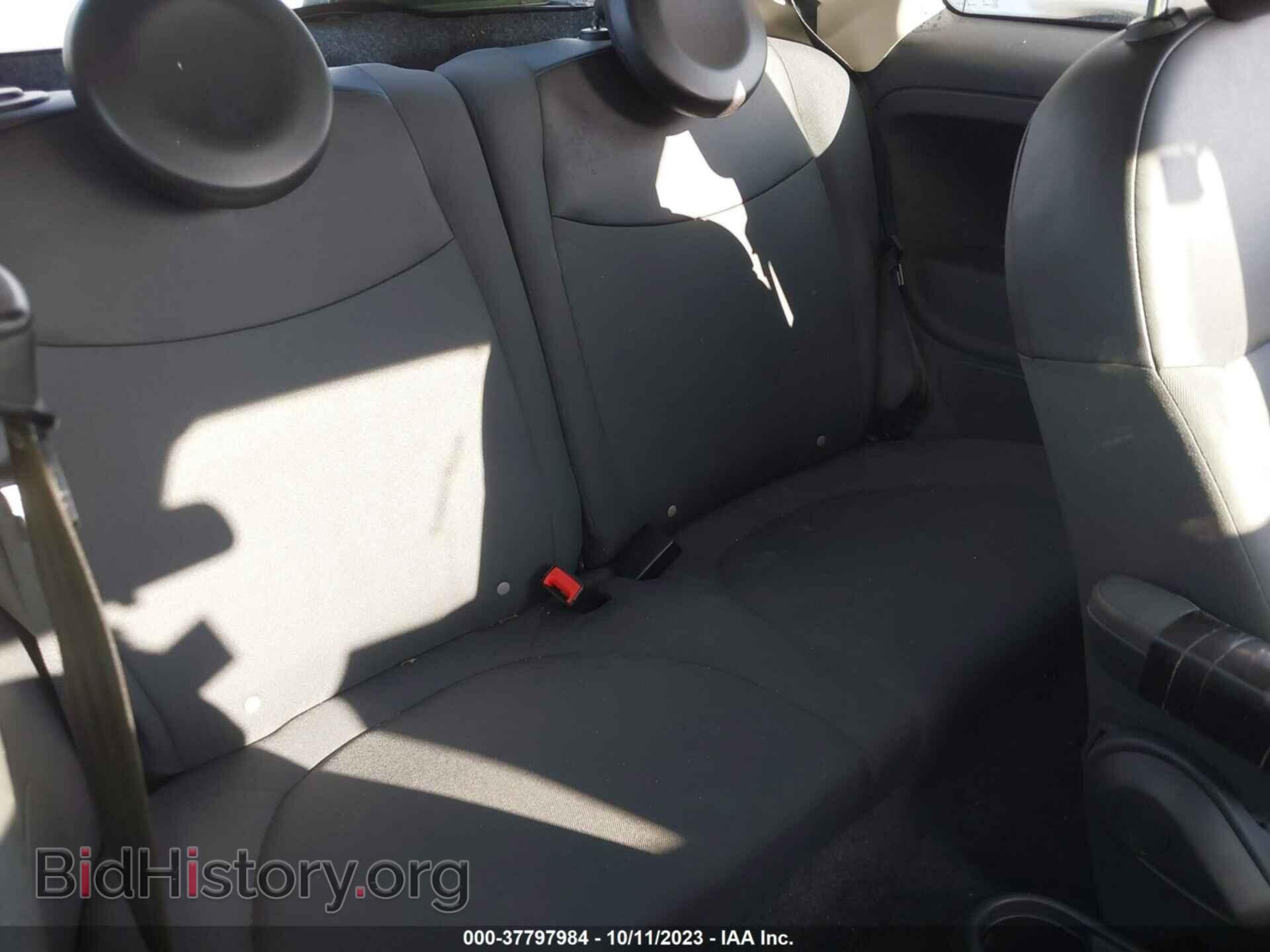 2015 FIAT 500 - VIN: 3C3CFFAR9FT555508 - Фото 8