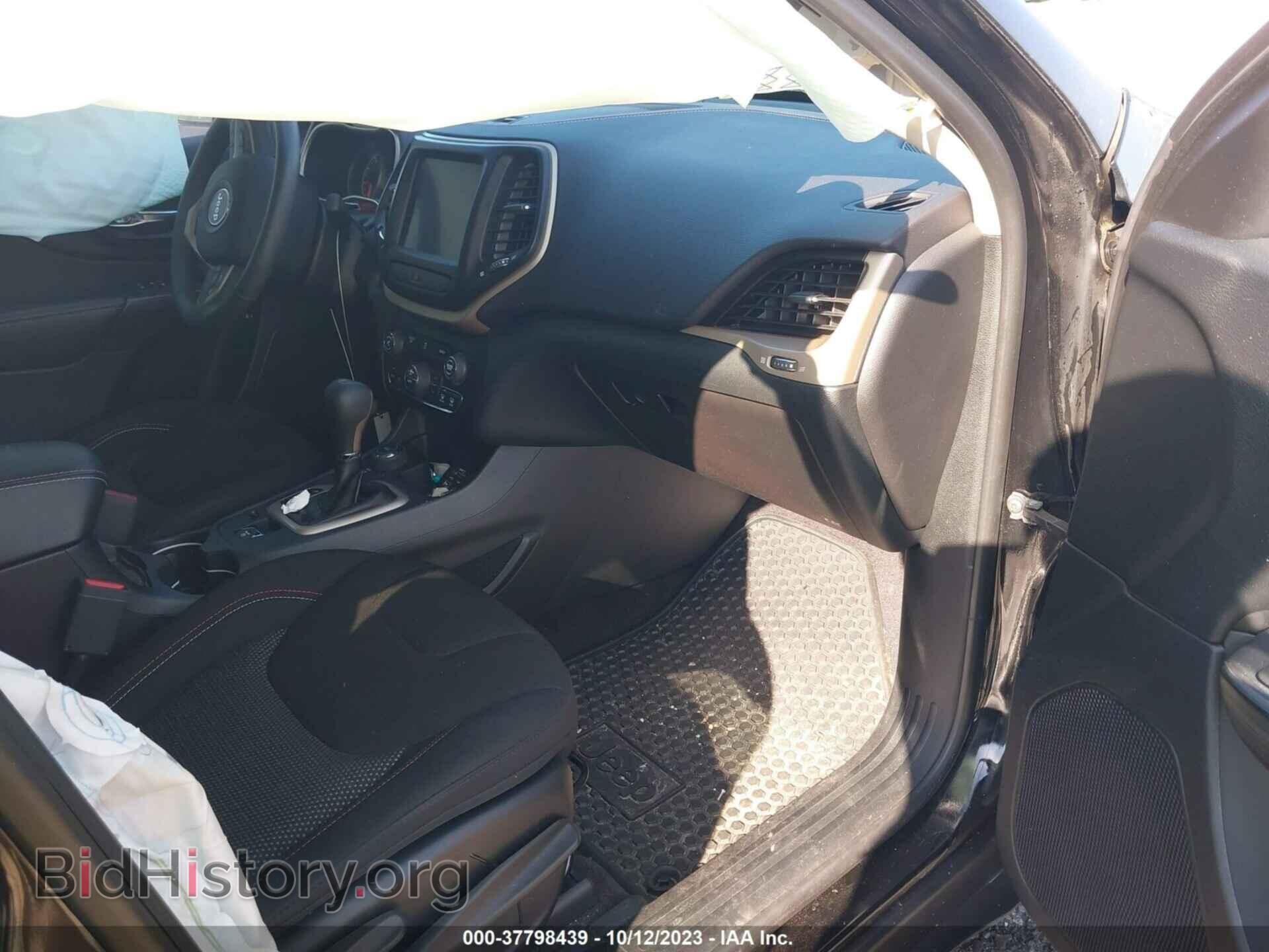 2017 JEEP CHEROKEE - VIN: 1C4PJMCB6HW576703 - Фото 5